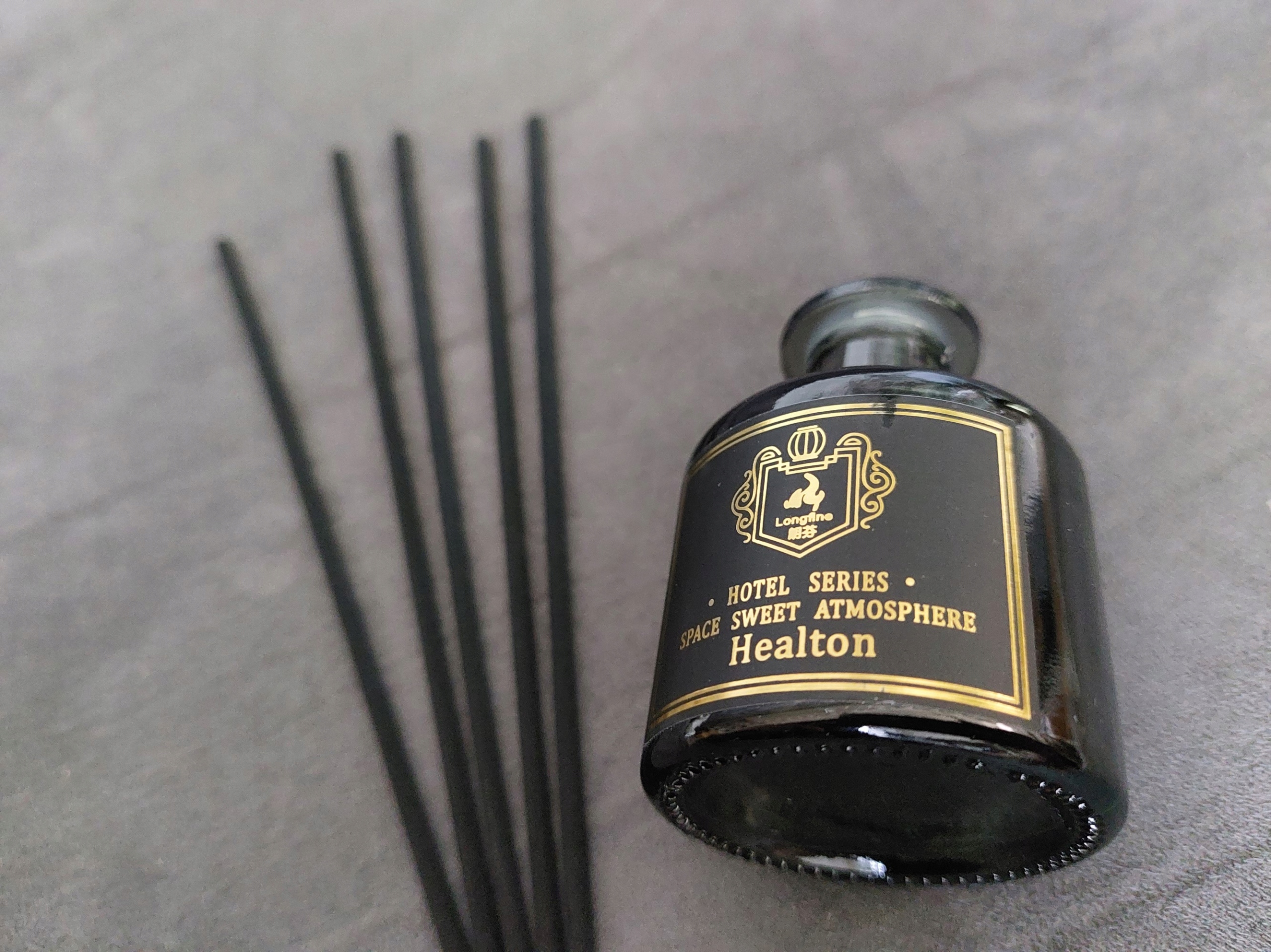 ZAPACH DYFUZOR Z PATYCZKAMI FREZJA FREESIA LUXURY 50ML Pojemność 50 ml