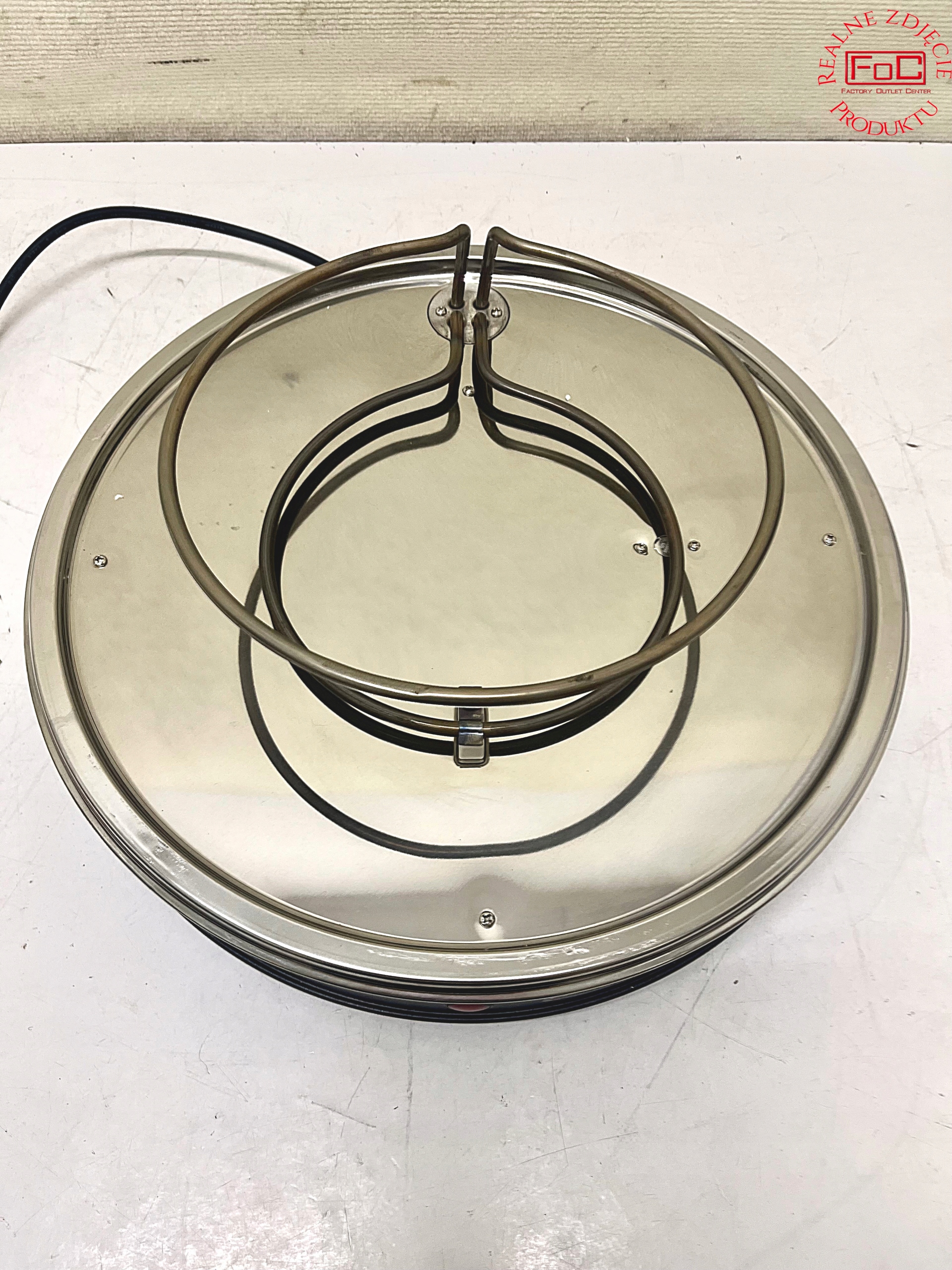 Piec do Mini Pizzy EMERIO PO-115984 DEFEKT 1200W Rodzaj piec elektryczny jednopoziomowy