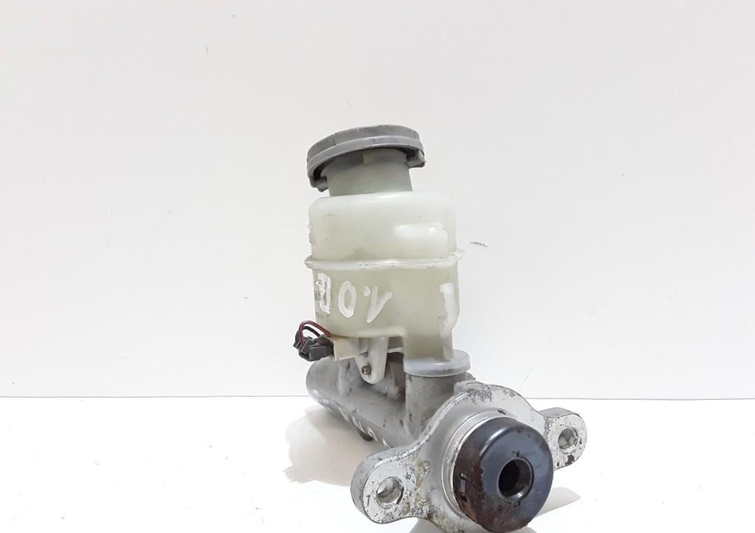 1999 suzuki WAGON R+ насос