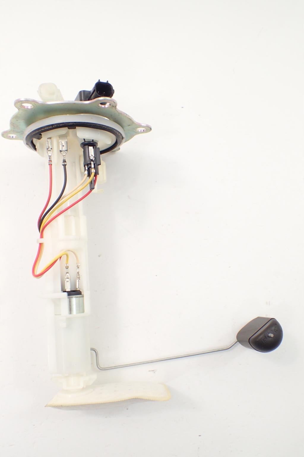 119387 - Yamaha YZF-125 R 14-18 топливный насос