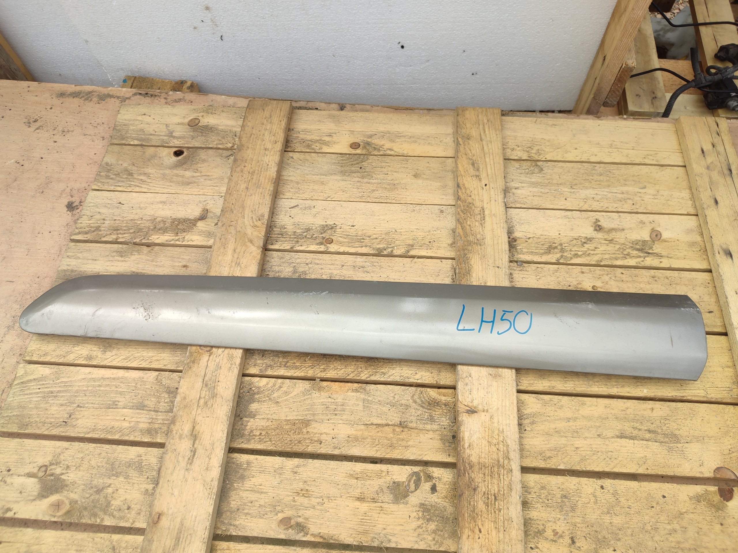 BERLINGO III PARTNER moulding door right front 9681648577