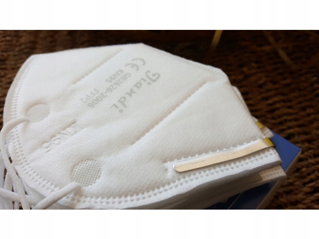 MASECZKA OCHRONNA ANTYBAKTERYJNA Z FILTREM FFP2 50 Kod producenta FFP2