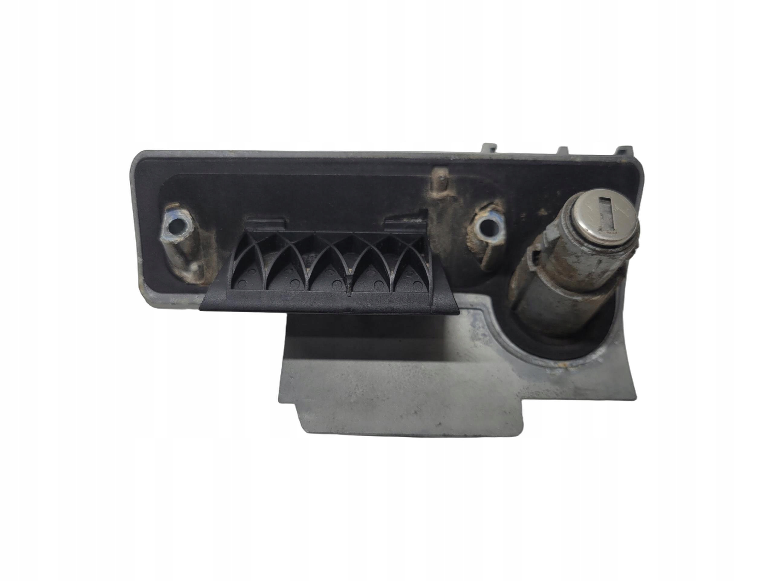 bracket of the opening door boot VW T6 7E0827565A