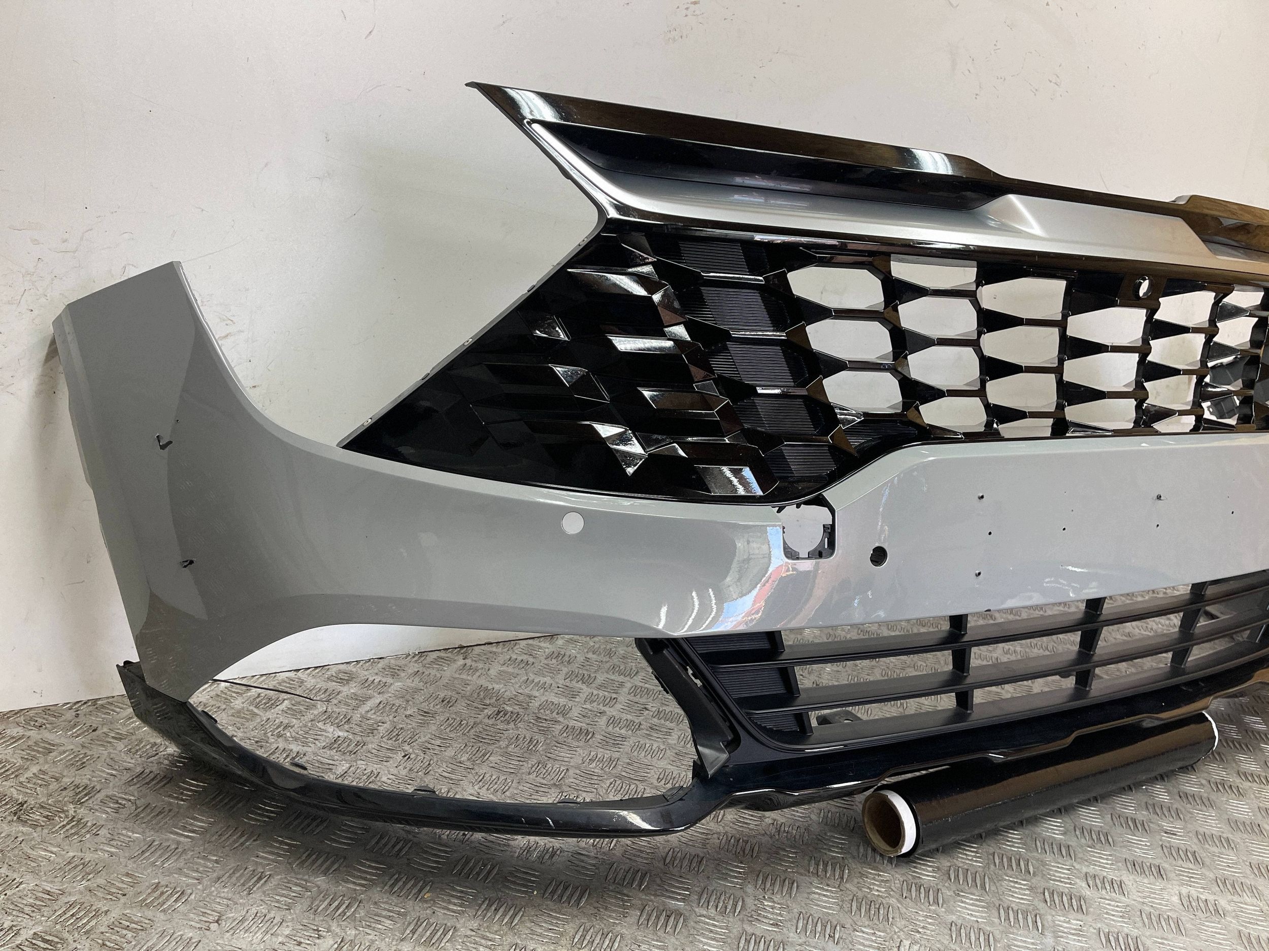 bumper front front KIA Sportage V 5 21- 86511-R2000 4 x PDC
