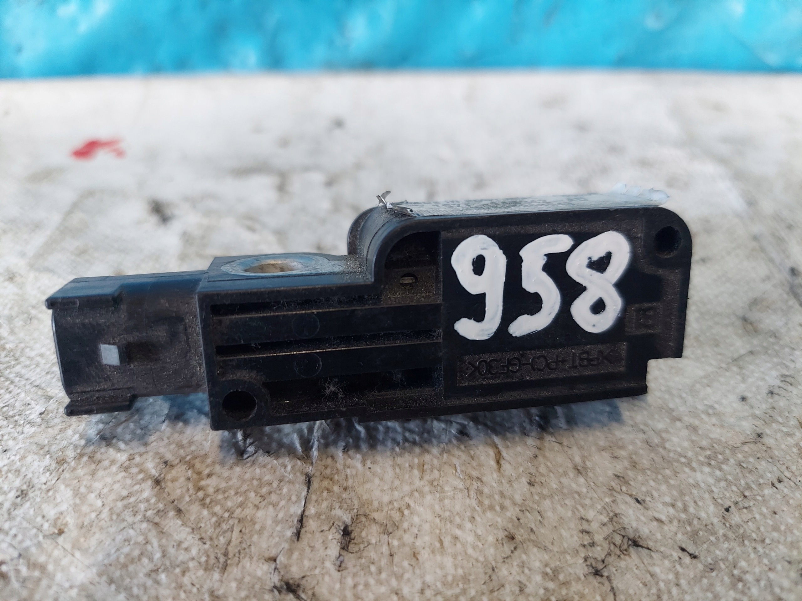 MONDEO MK 3 1S7T14B342AD crashsensor drucksensor BOCZNEGO