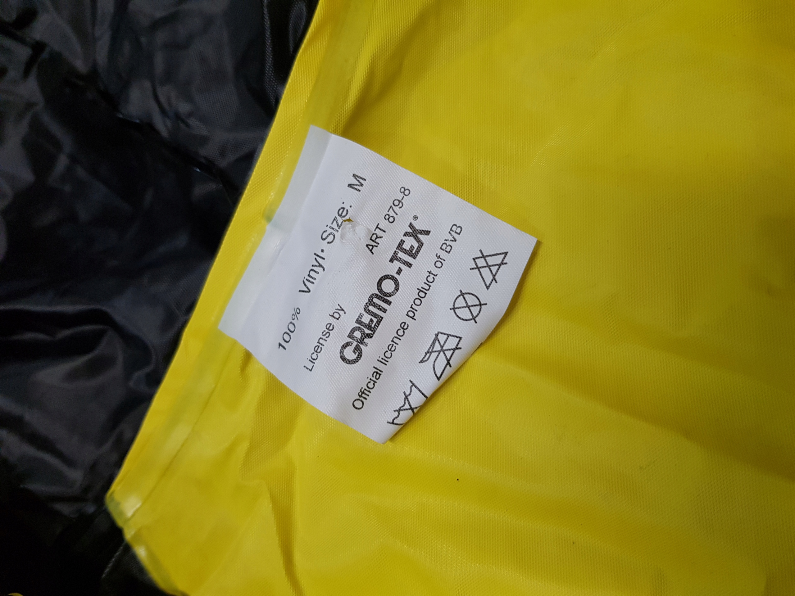 BORUSSIA DORTMUND oryginalna peleryna kurtka męska M Rozmiar M