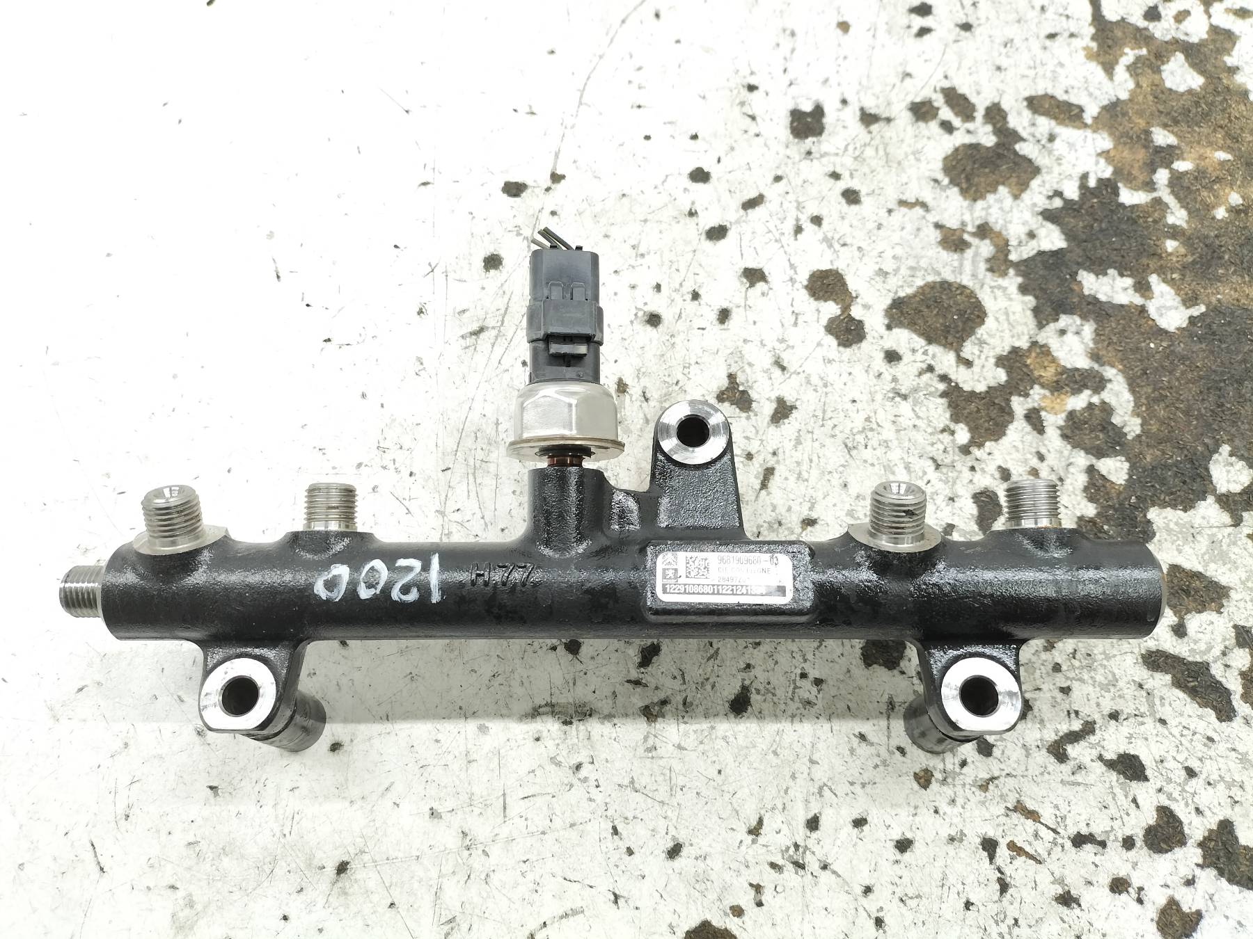Rampe injection 9681909680 2.0 TDCI Ford Focus Mk3 (2010-2019)