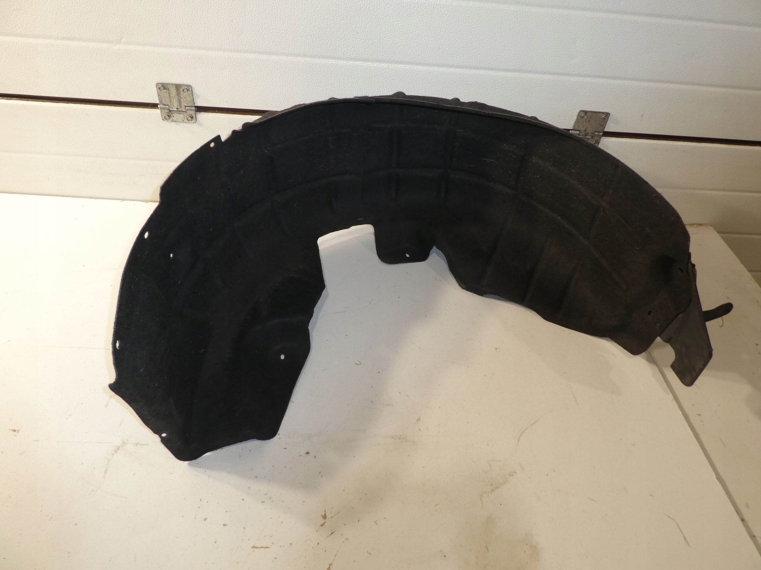 SKODA SUPERB 3V mudguard rear. right 3V5810970