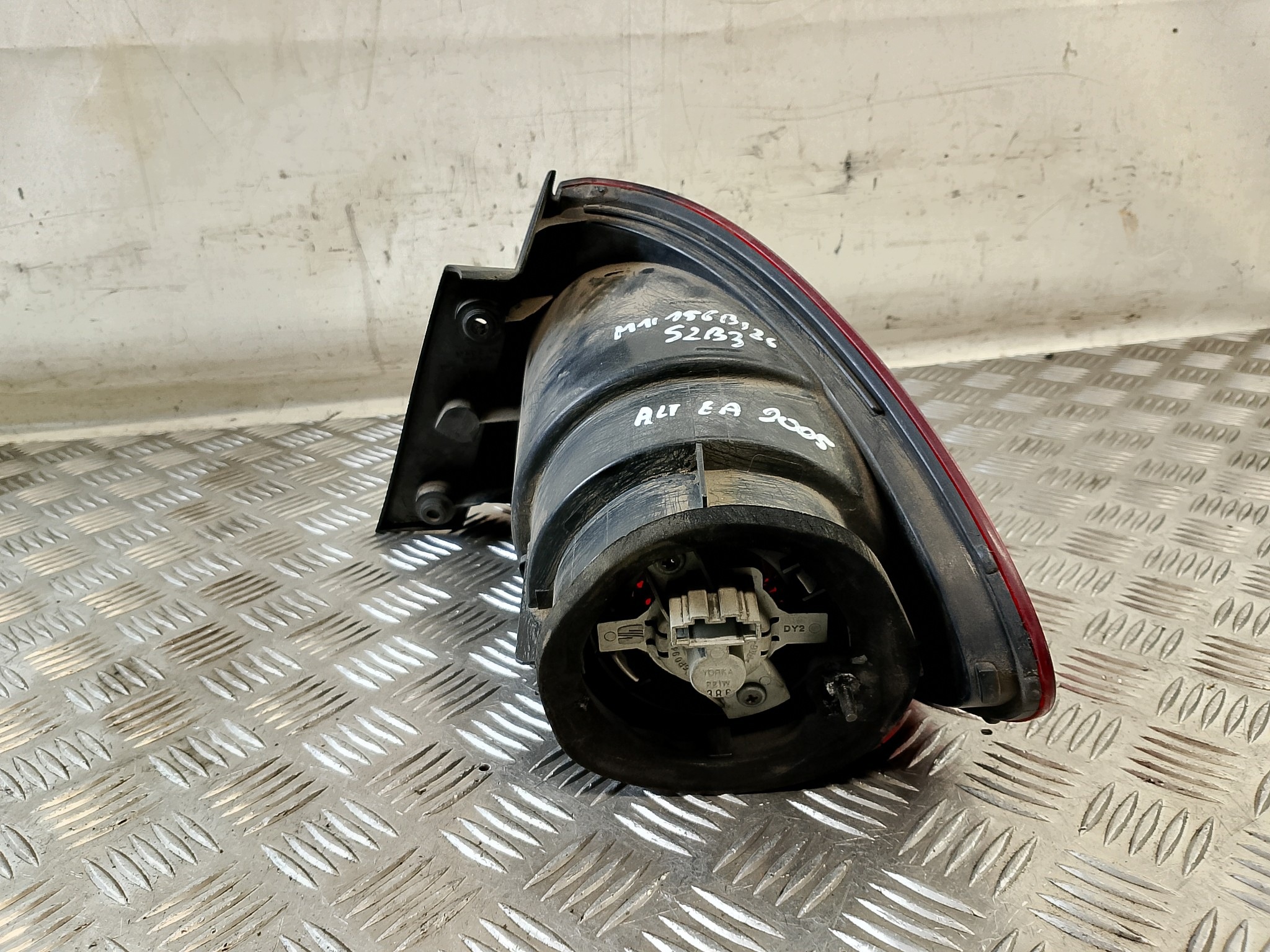 light left rear left rear part SEAT ALTEA 5P5945095C