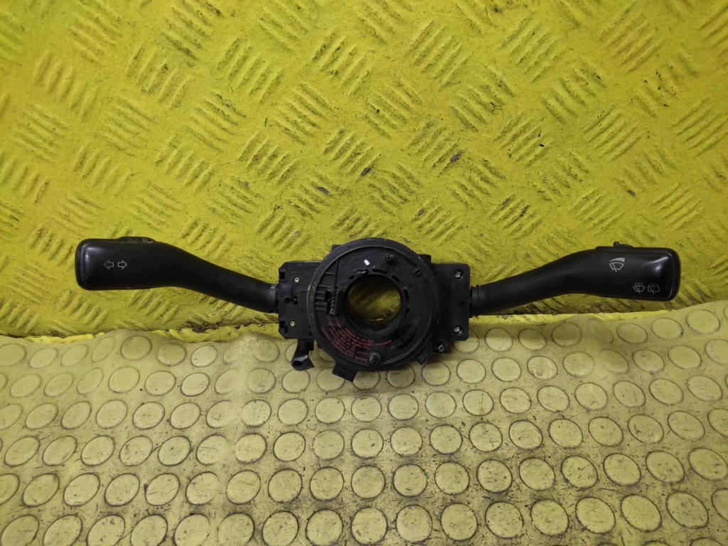 VW GOLF IV DEVIO LUCI TERGICRISTALLO TERGI 8L0953513