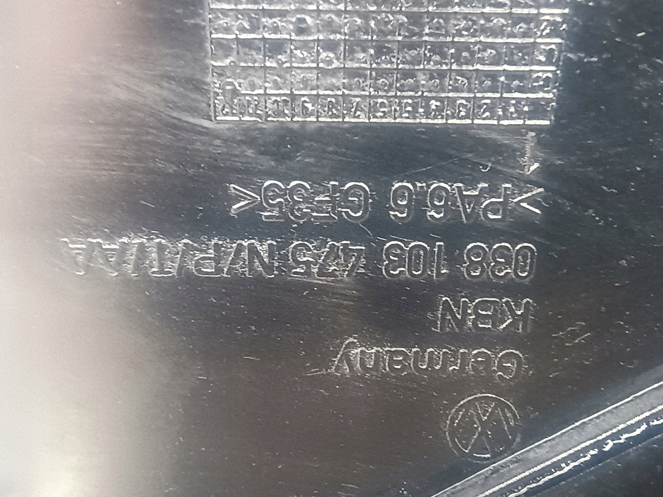 Abdeckung der Ventile 038103469AD VW SKODA SEAT 1.9 TDI