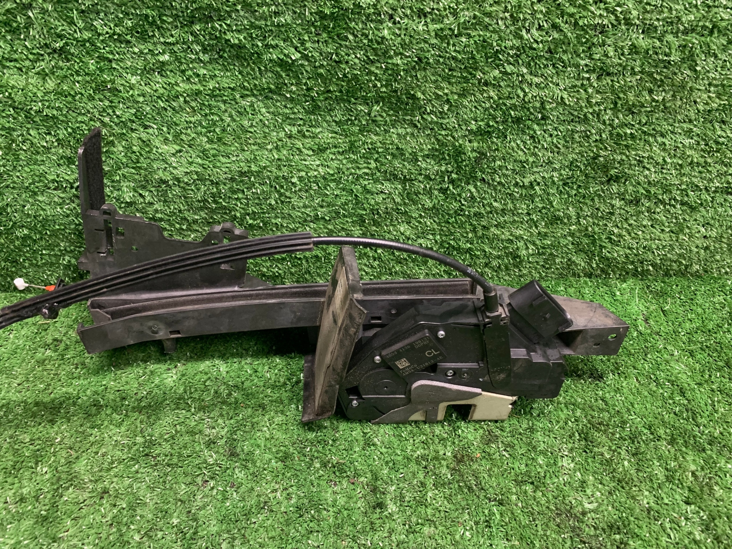 FORD C-MAX MK3 lock door left front AM5A-U21813-AE