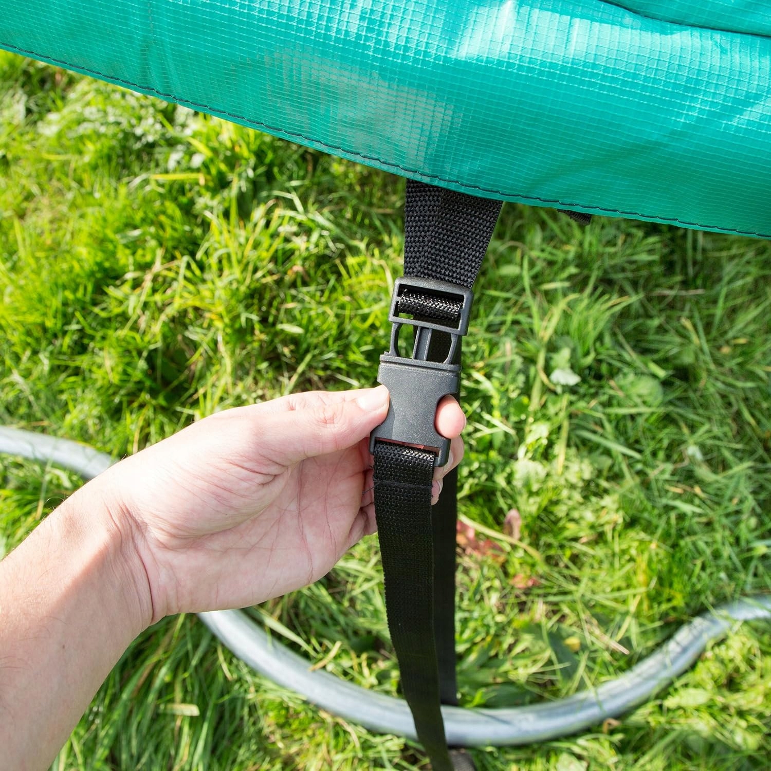 4X UCHWYTY ŚRUBY KOTWY GRUNTOWEDO TRZYMANIA TRAMPOLINY + PASY MOCUJĄCE Kod producenta Z TNĄCYMI TARCZAMI