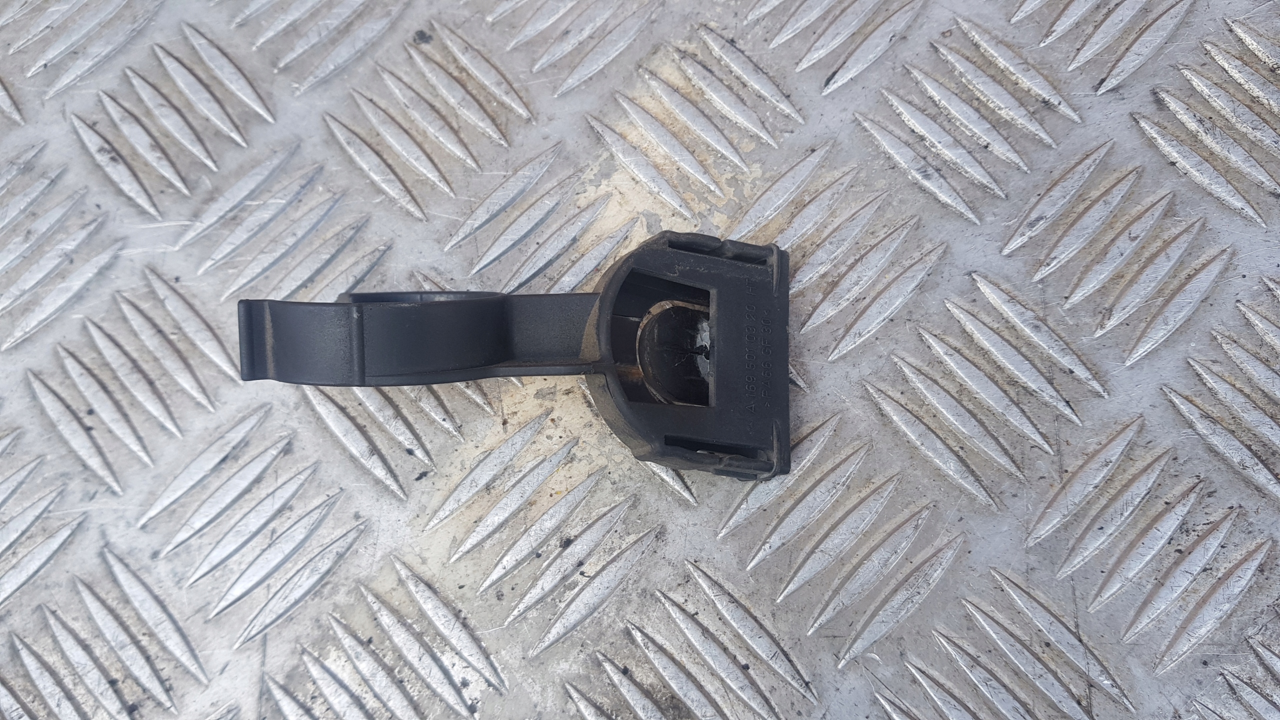 MERCEDES W169 bracket holder RURY a1695010320