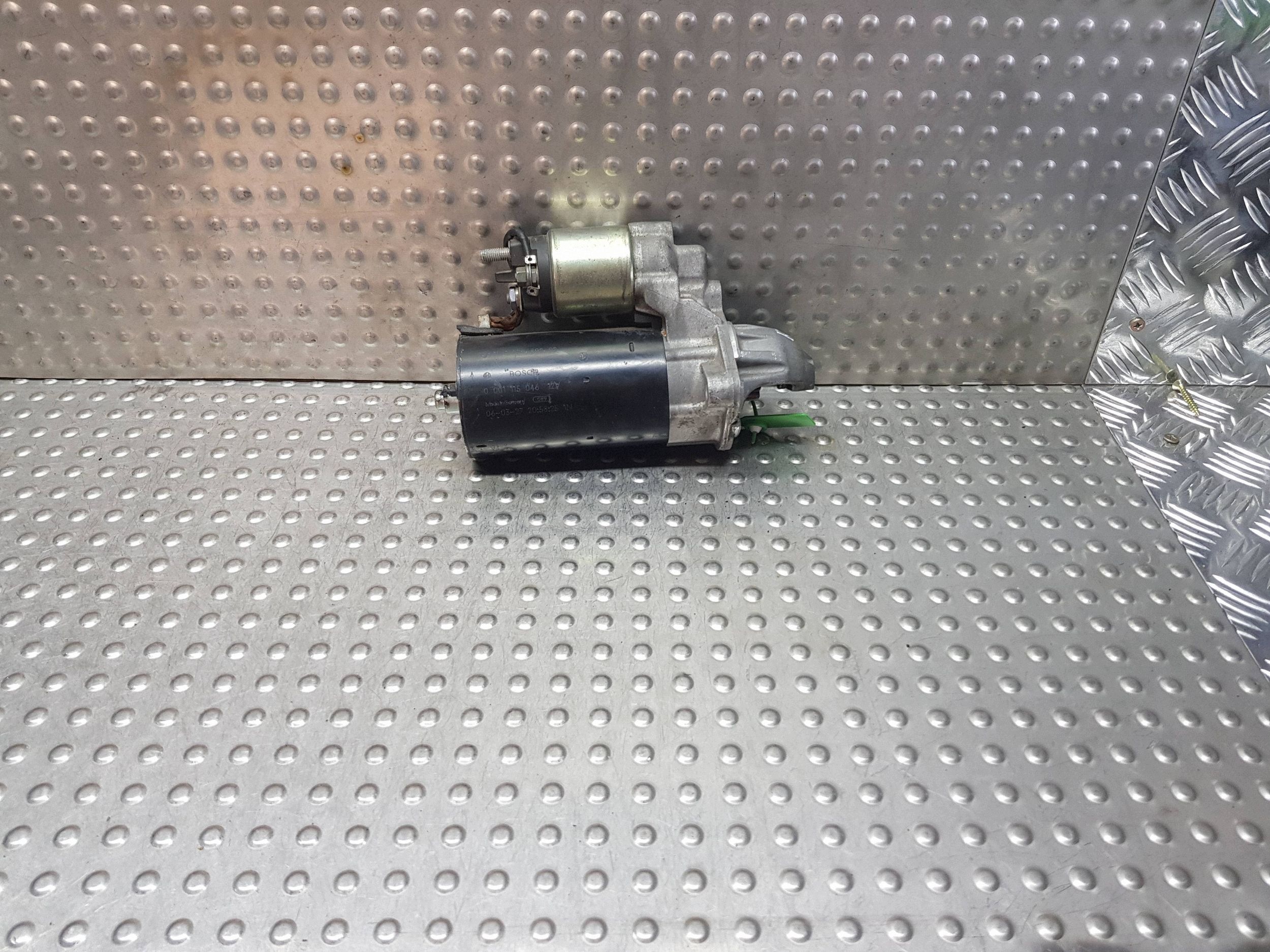 moteur du démarreur 7796892 BMW E83 E87 E90 E91 E92 E93 E60 E61 E65 E70 E71 M47 M57