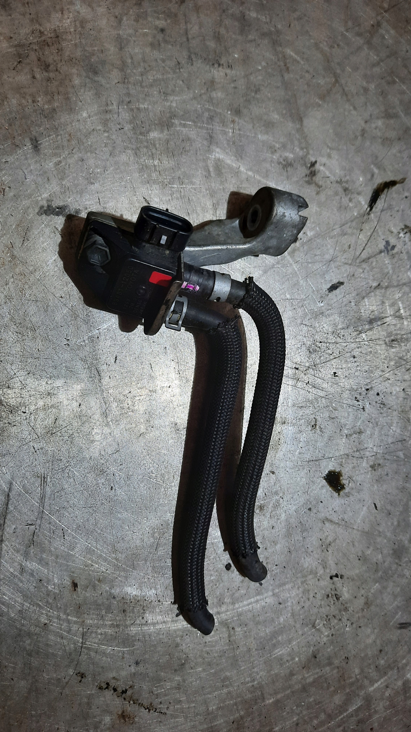 Датчик FAP DPF TOYOTA COROLLA E15 89481-12050