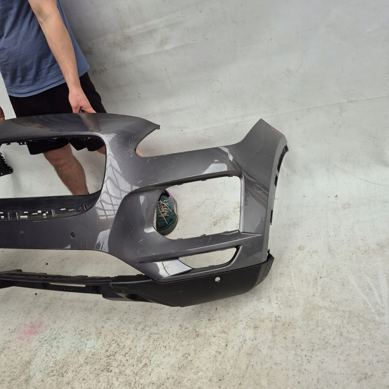 JAGUAR E-PACE 17- bumper front front PDC J9C3-17F003-AA7BA