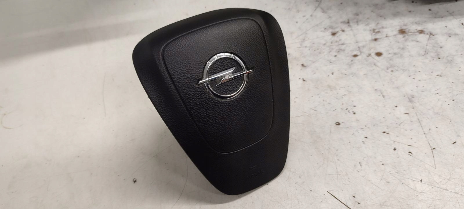 dashboard console airbags tension belts Opel Meriva B
