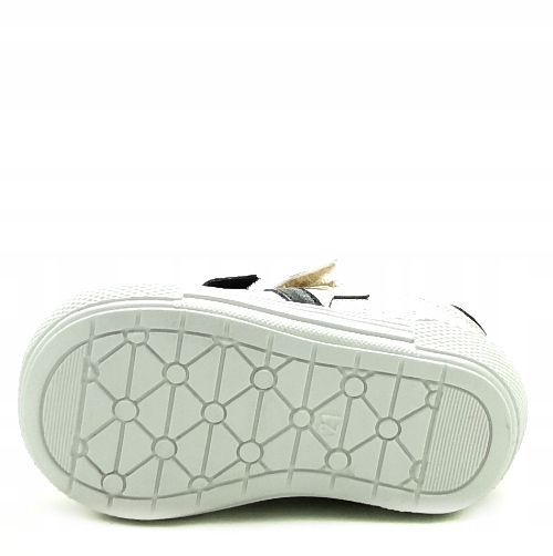 Półbuty dziecięce NA RZEPY Kornecki wkładka SKÓRZANA 06262 Kolor złoty