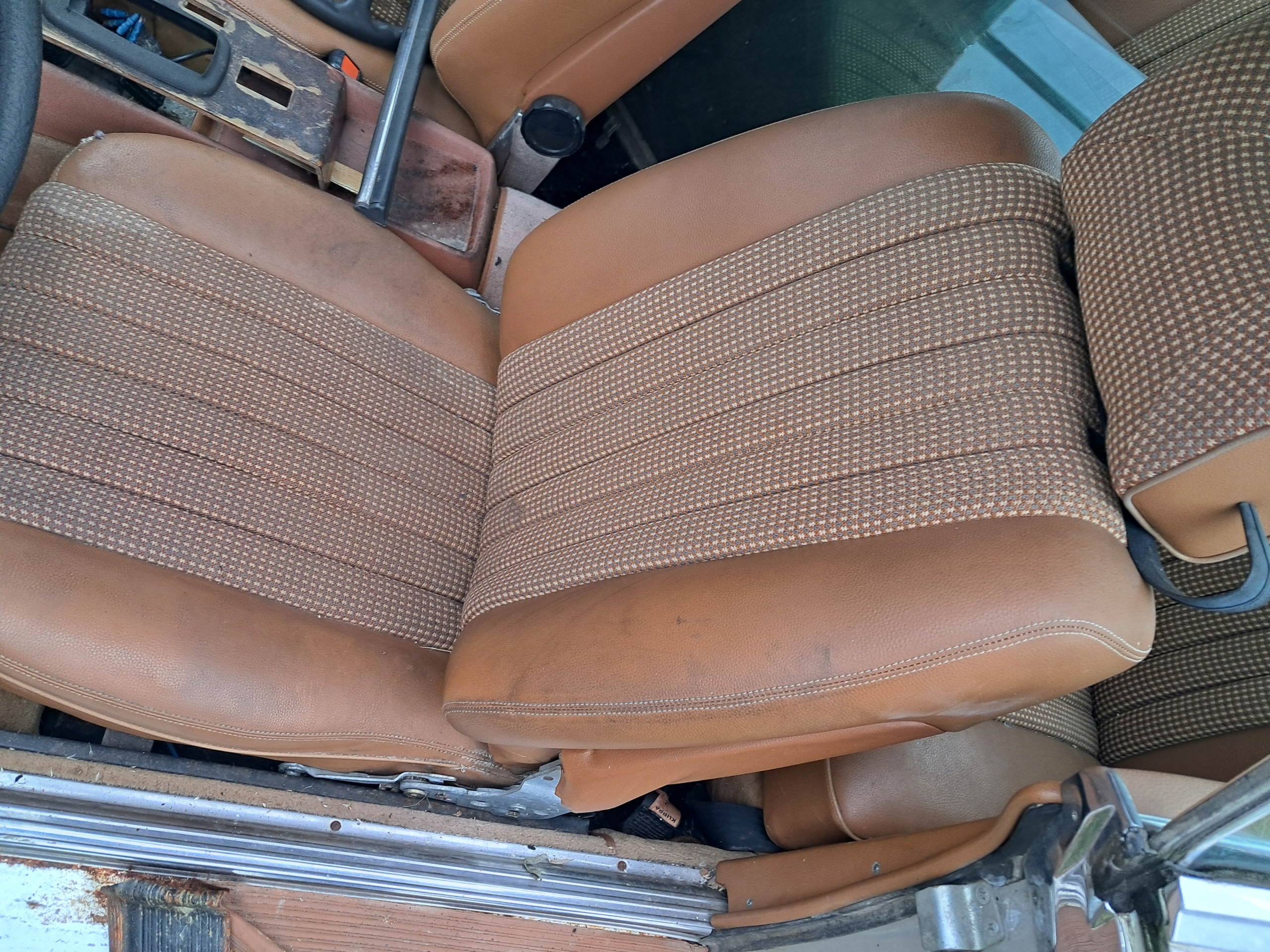 inner upholstery KOMPLET MERCEDES 107 SLC