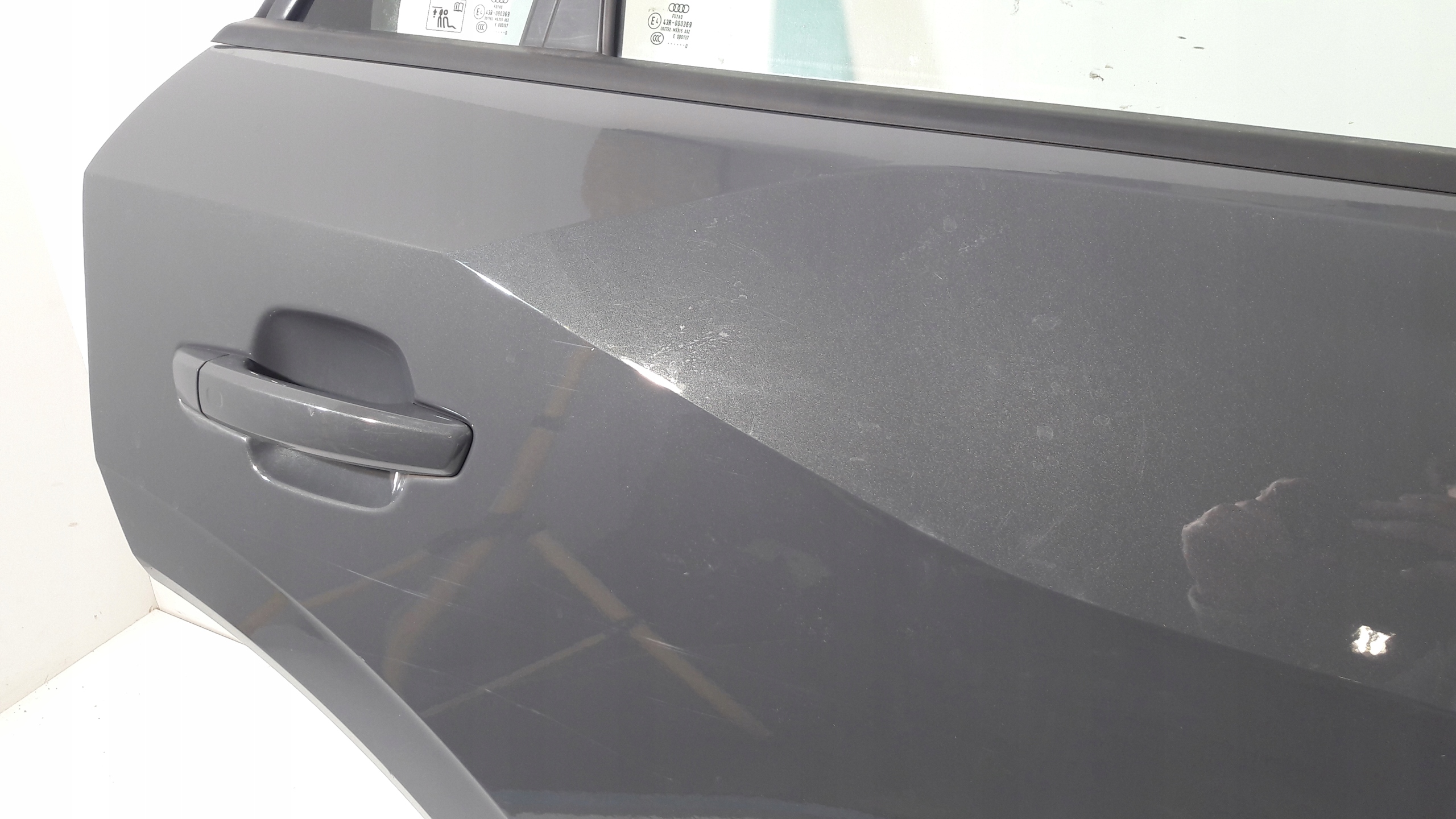 AUDI Q2 81A / 2020 ROK door right rear. (T312)