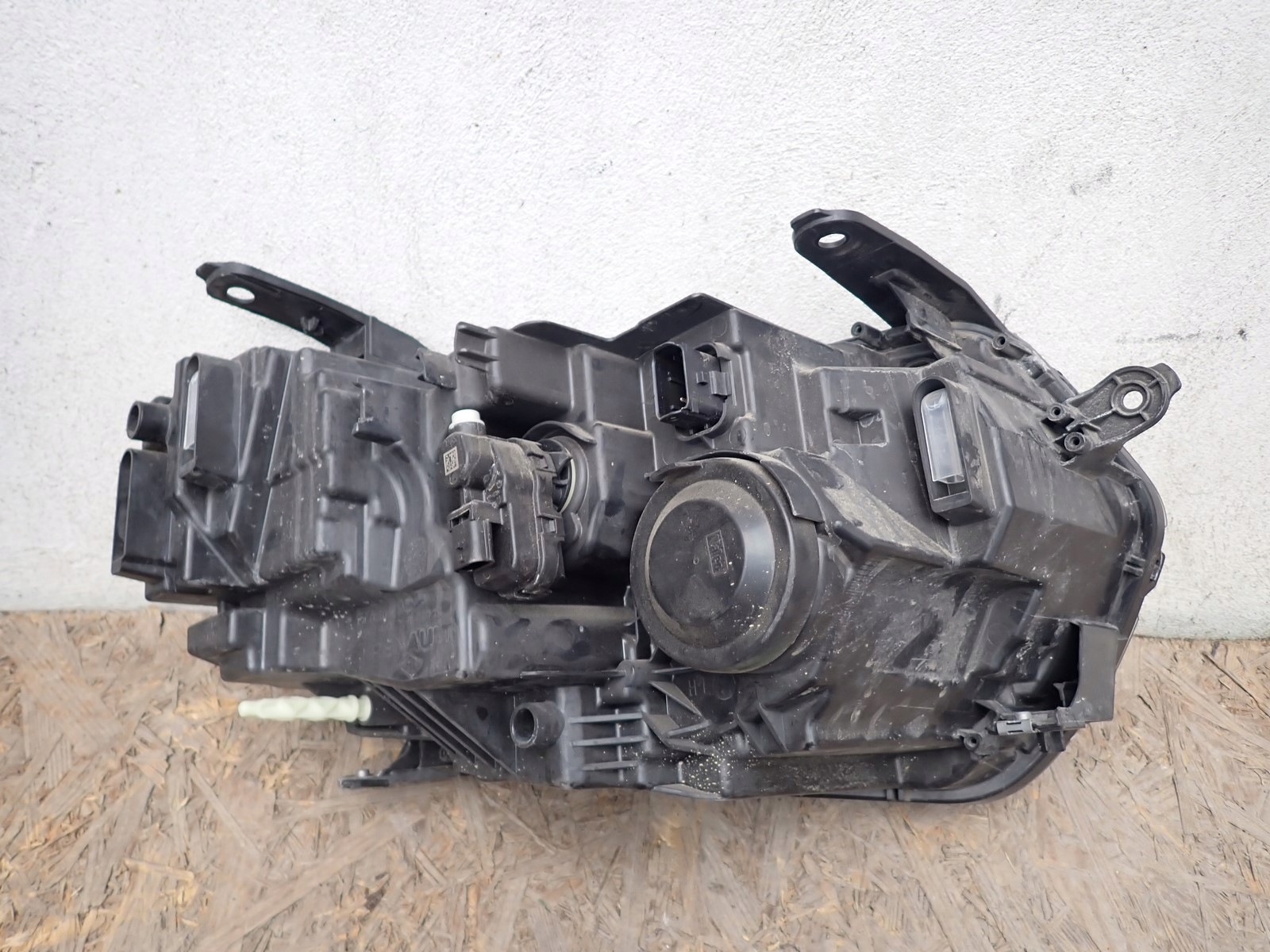 light left REFLEKTOR left LED DACIA DUSTER 2 II HM LIFT 21-24R 260602465R