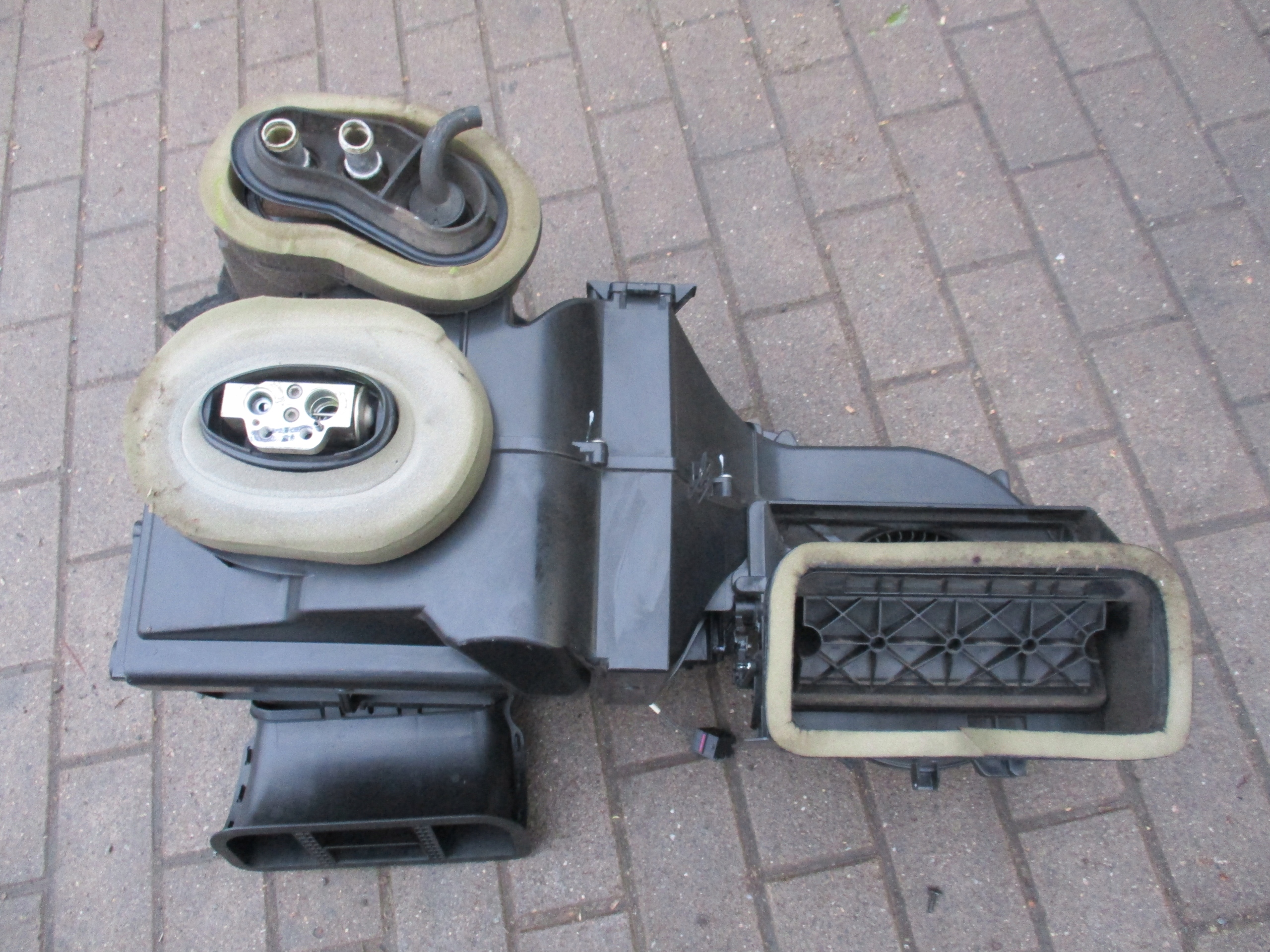 NAGRZEWNICA WENTYLATOR POLO 6R 10R 6R1820003T EUROPA