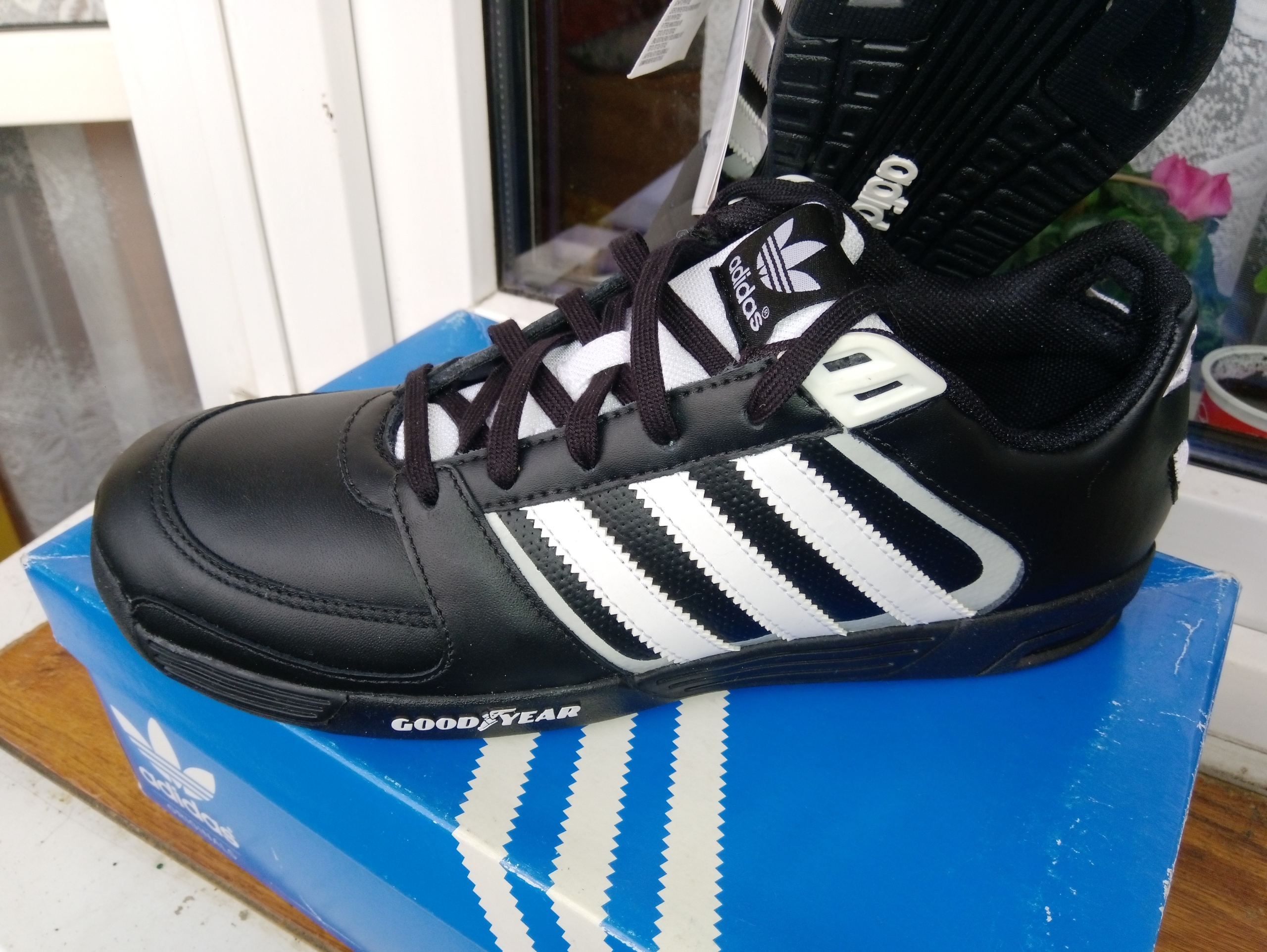 Buty Męskie Adidas Goodyear - Buty sportowe męskie niskie