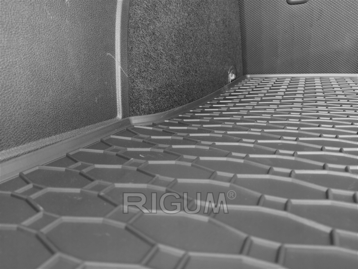 Zestaw dywaników do VW Passat Variant B6 od 2005 do 2011 Numer katalogowy producenta 902709437133