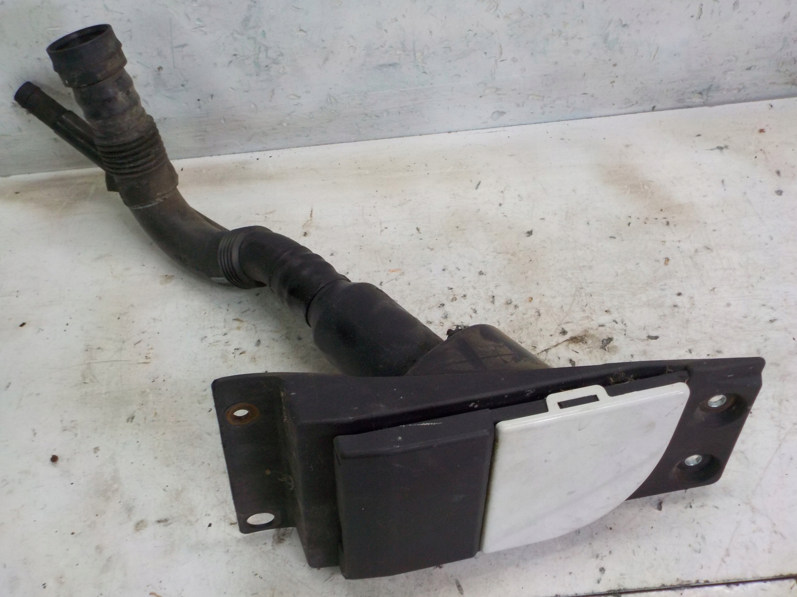 IVECO DAILY VI KLAPKA WLEWU ADBLUE