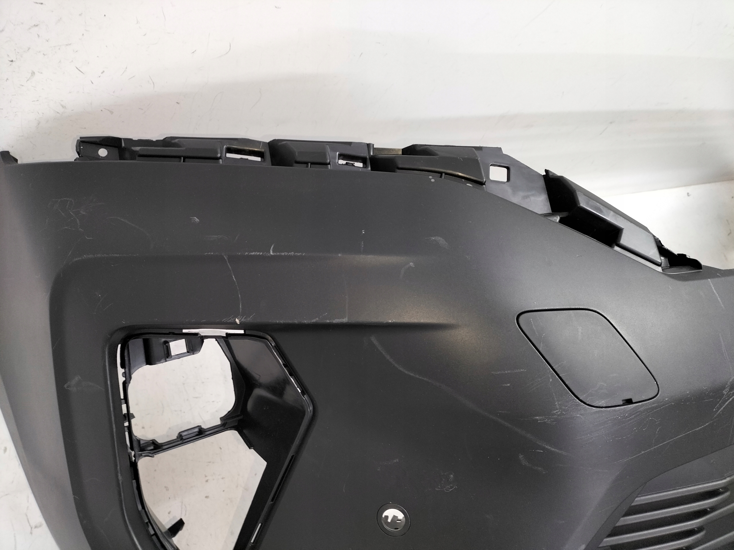 front bumper front NISSAN TOWNSTAR 22