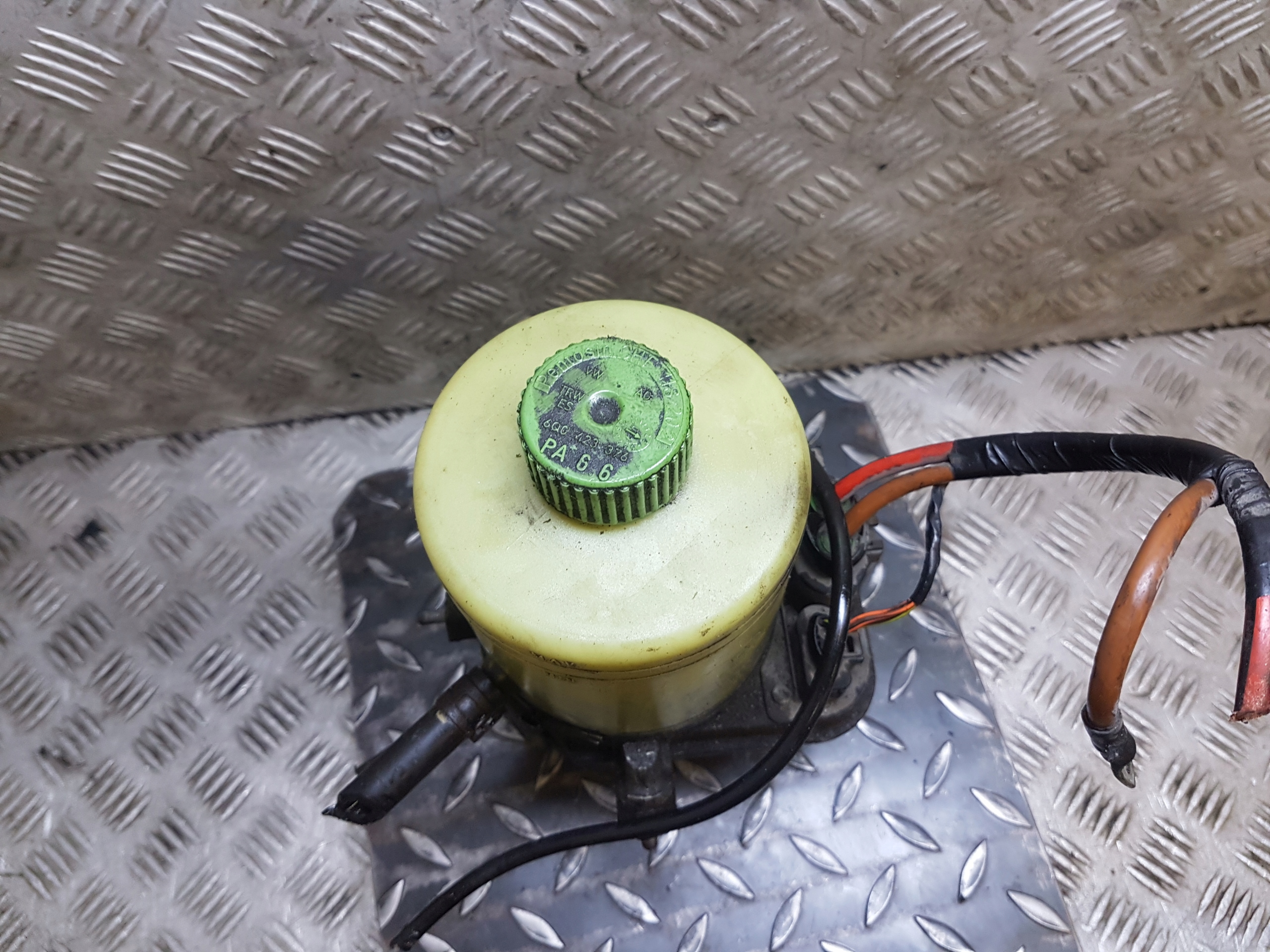 servo pump electrical SKODA ROOMSTER 6Q0423156AB