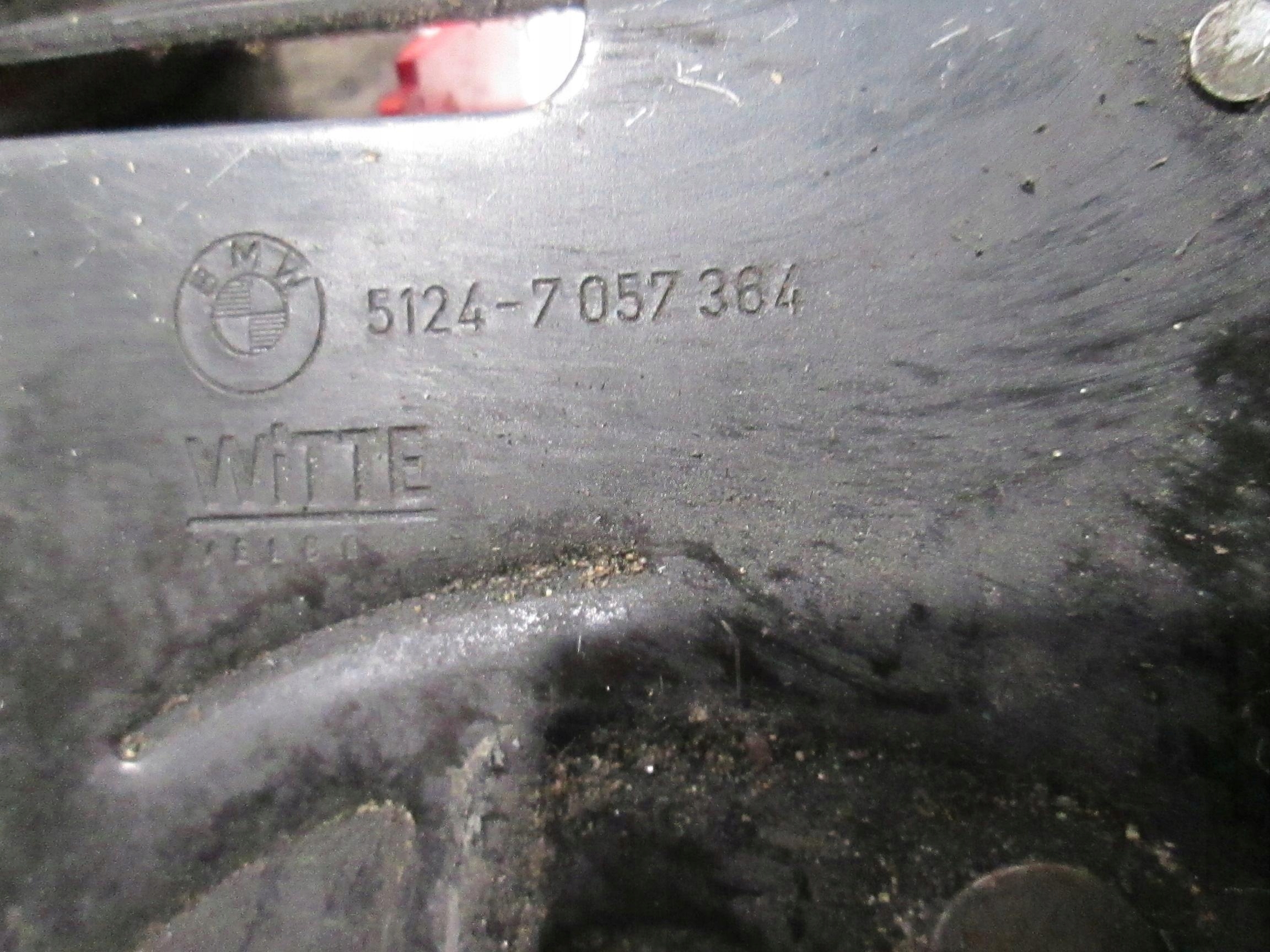 BMW E83 X3 lock bonnet boot damper