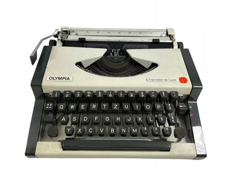 ПИШУЩАЯ МАШИНКА OLYMPIA TRAVELER DE LUXE