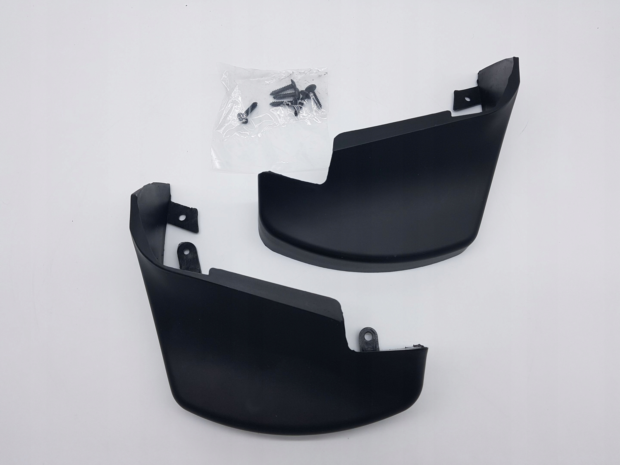 ORYGINALNE CHLAPACZE PRZOD RENAULT KADJAR KOMPLET Installation side Front