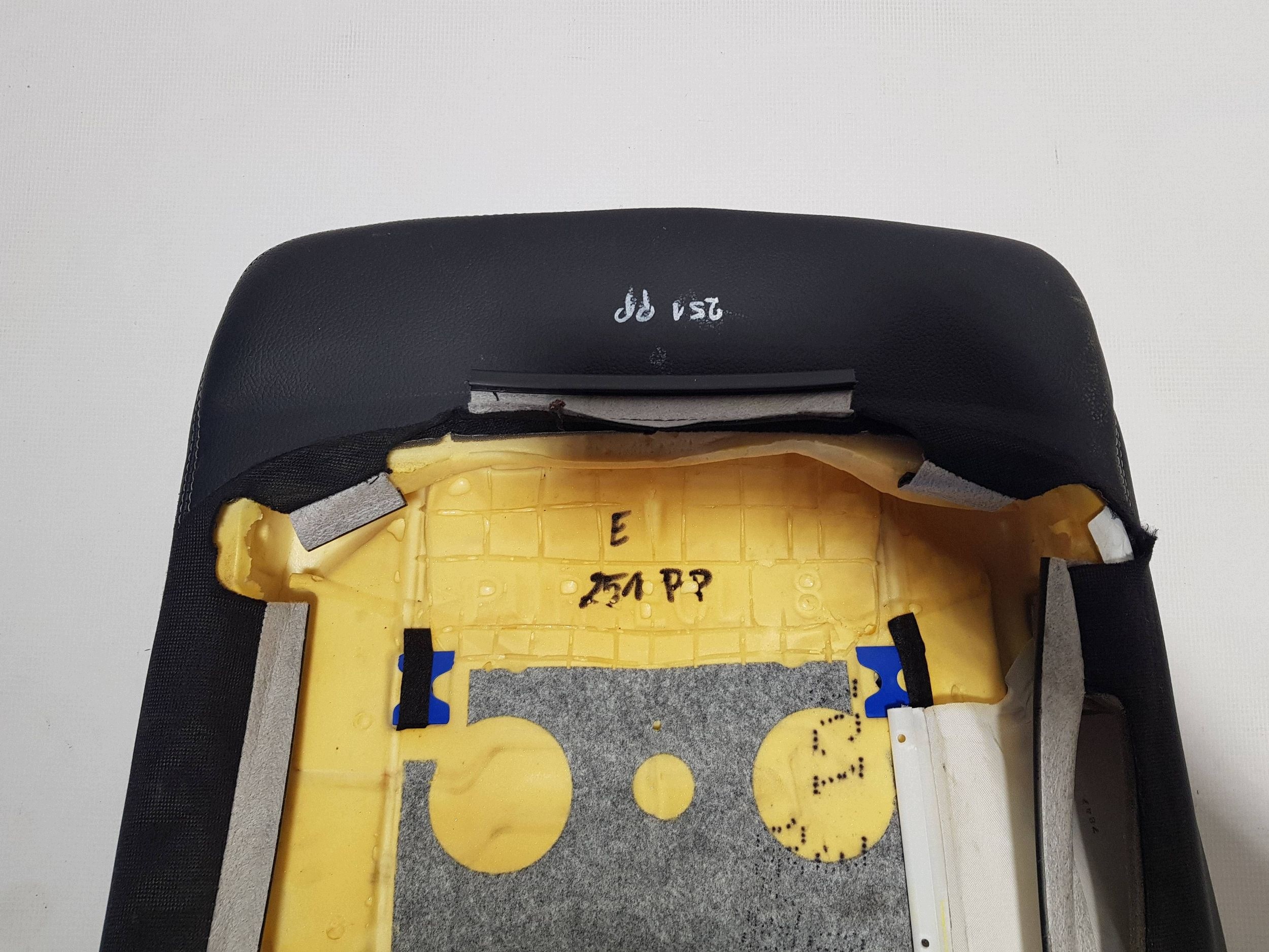 OPARCIE side seat front right Mercedes R W251 alkaline LIFT