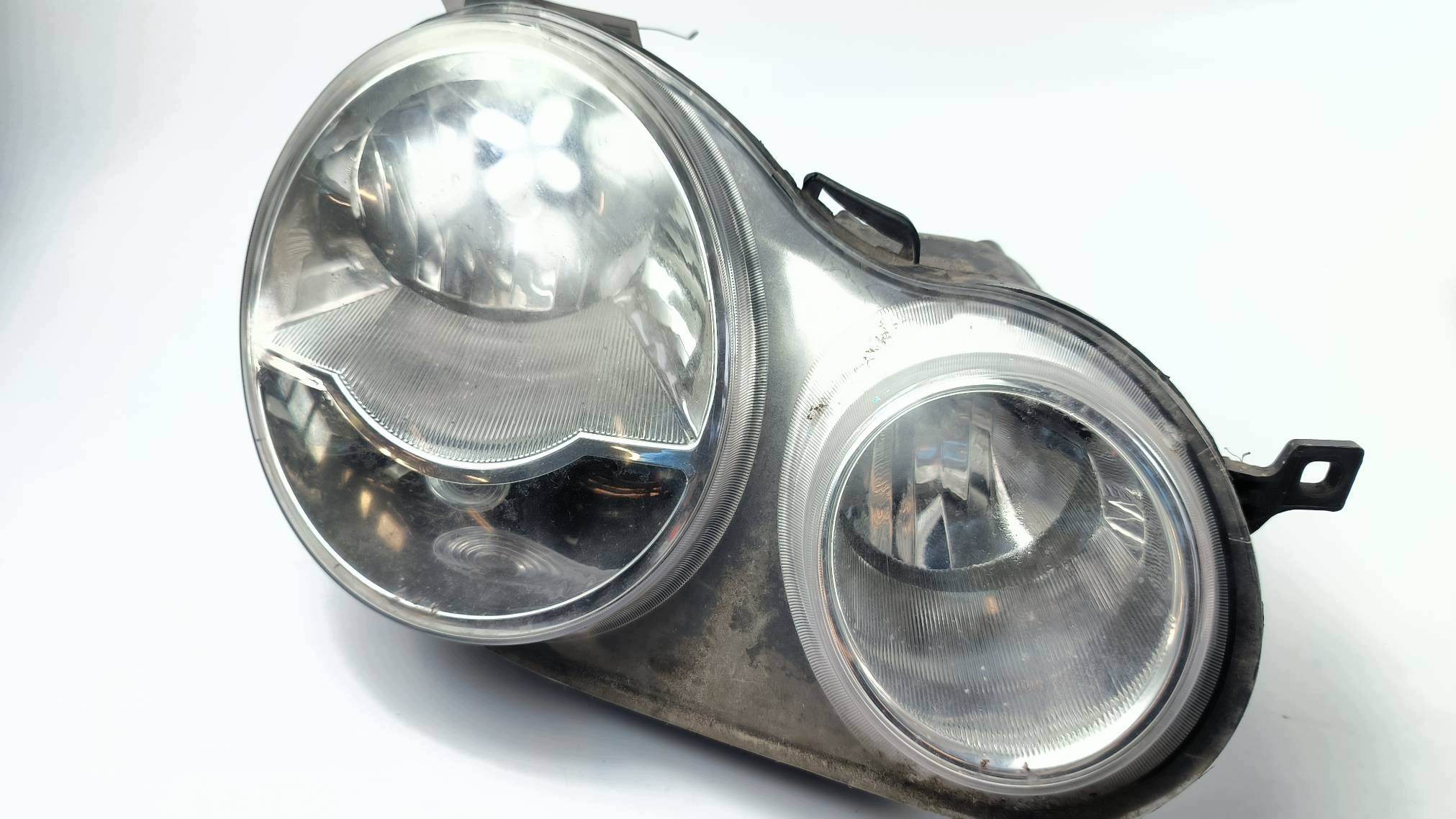 light right front EU VOLKSWAGEN POLO IV 9N