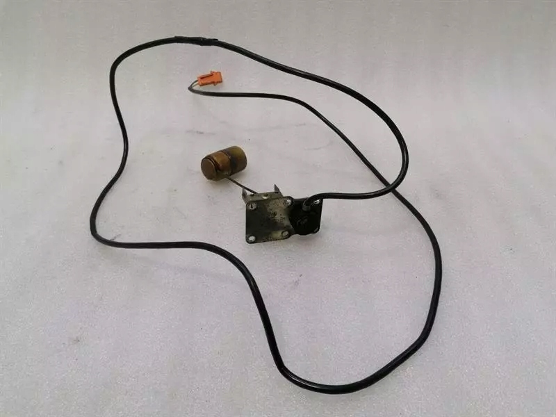 Porsche 911 993 Oil Level Sensor 99364105100 Tank