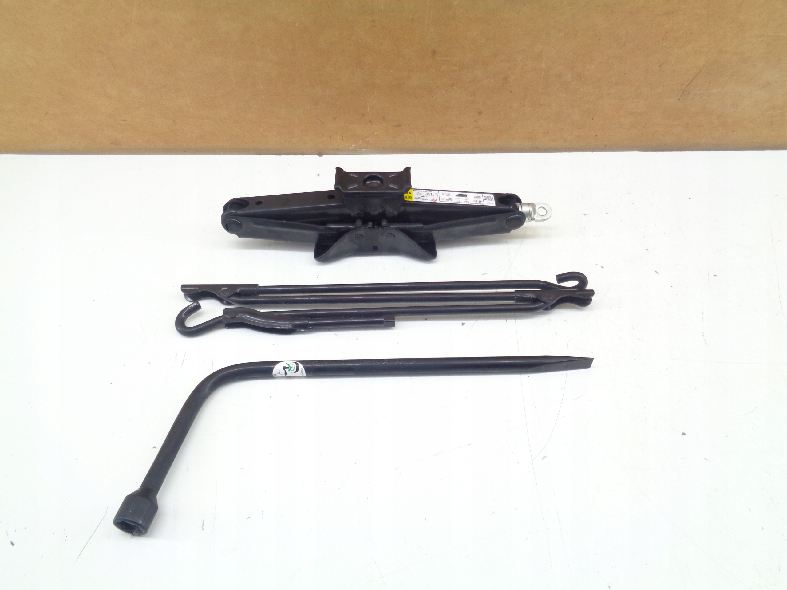 KK31-17080-BA - Ford Transit Custom MK8 домкрат домкрат ключ