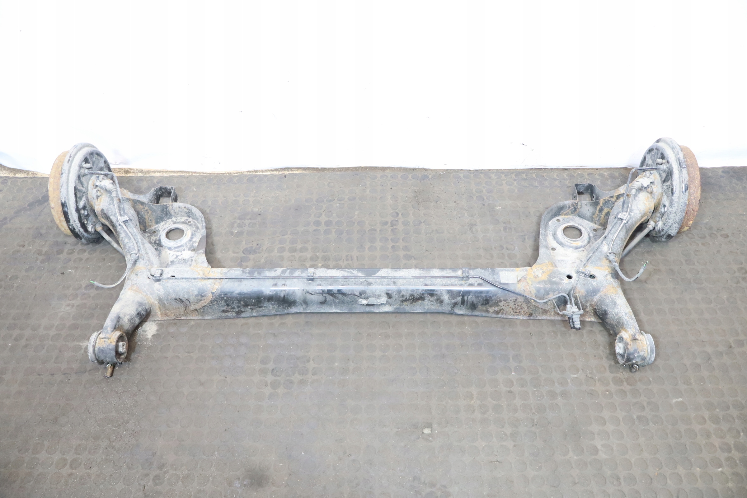 BELKA ZAWIESZENIA TYLNA SKODA CITIGO 1.0 Typ samochodu Samochody osobowe