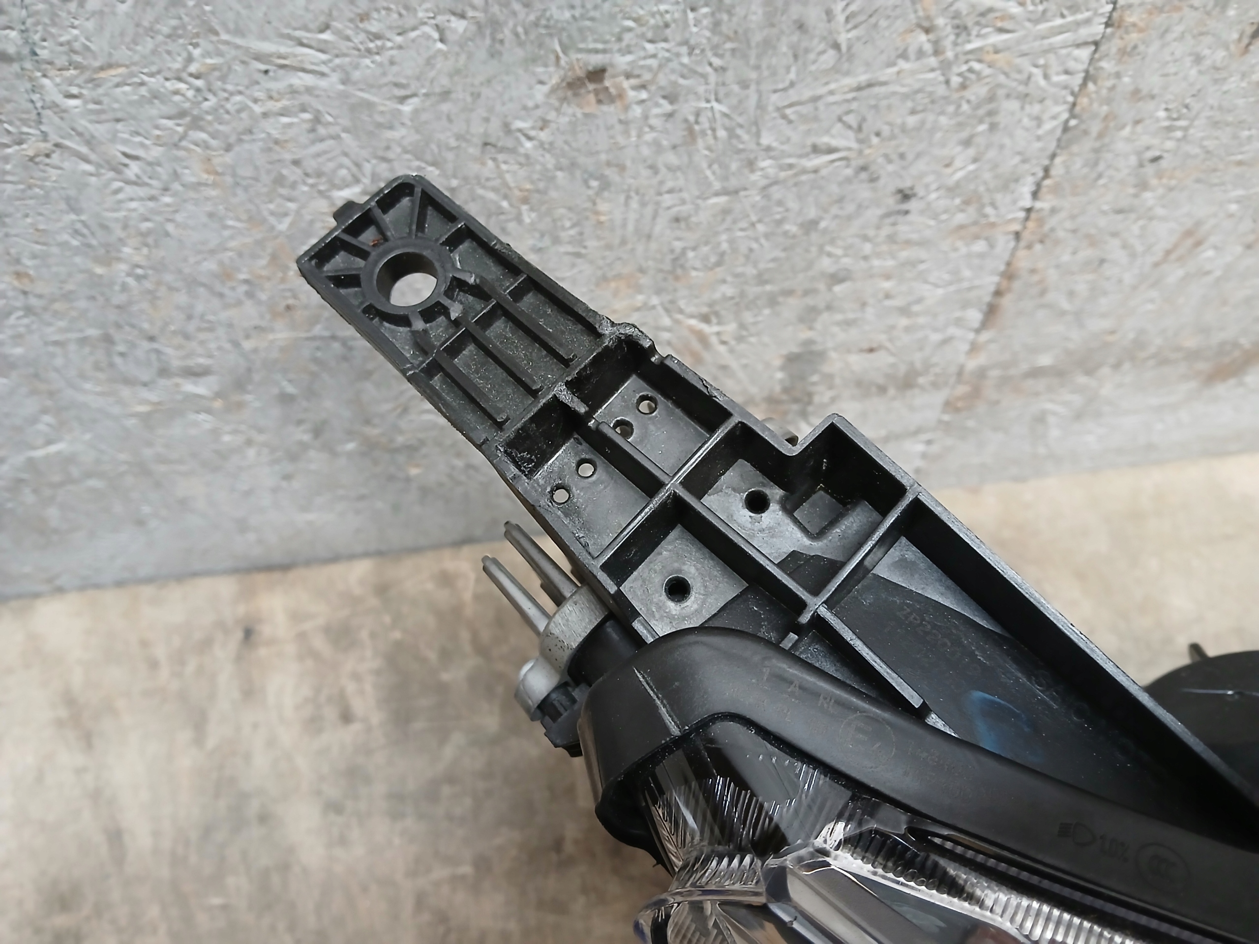 light front right MG3 MG 3 lens LED 11202780