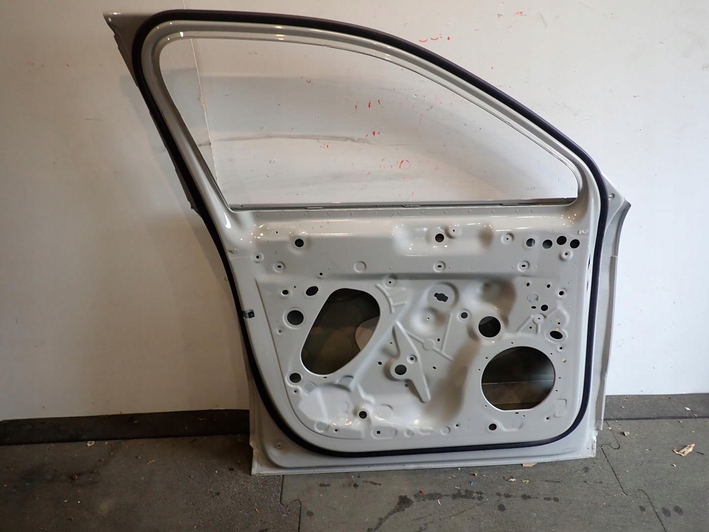 door front front left PORSCHE CAYENNE III 2018