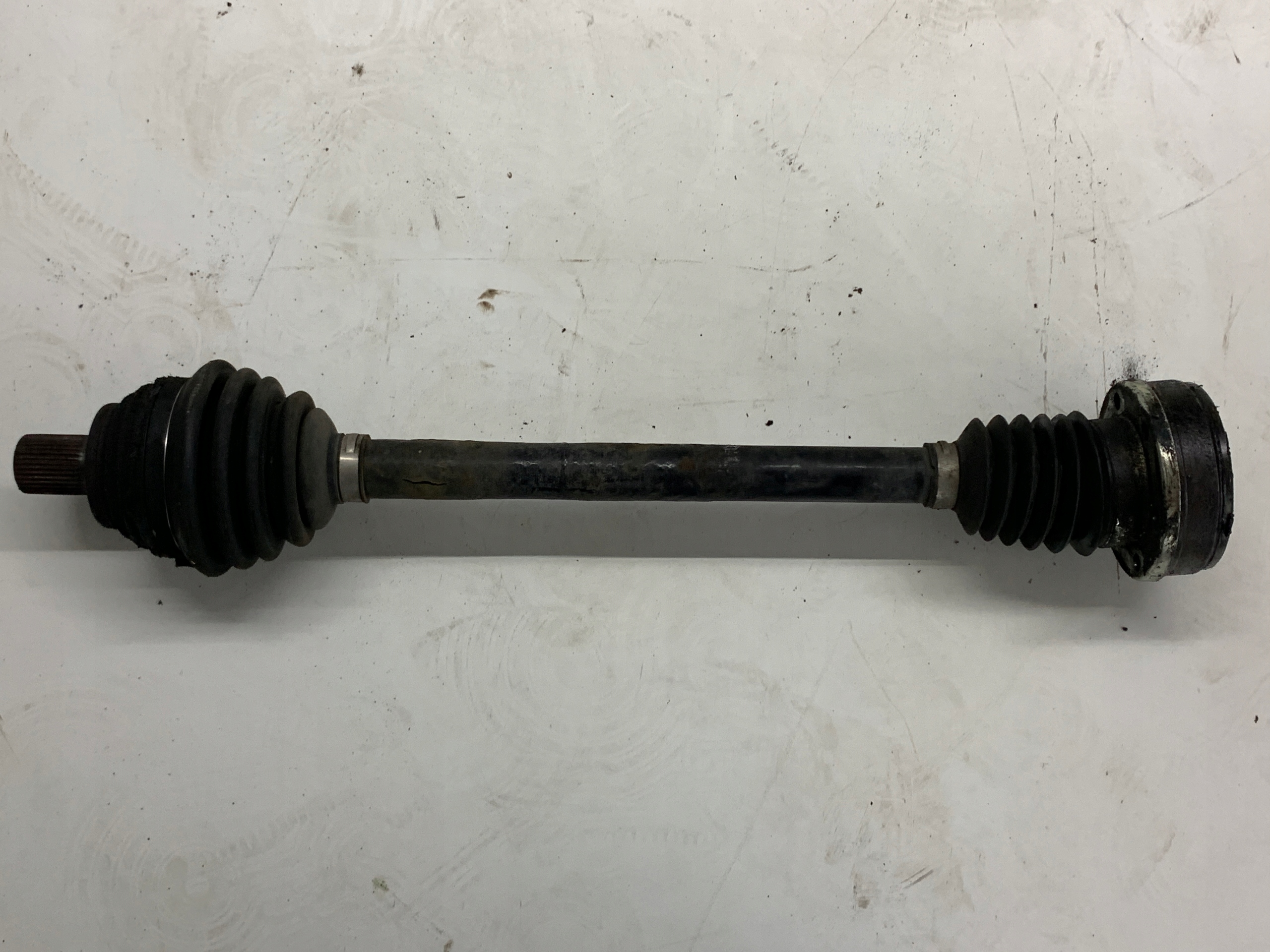 semi-axis left short. 1K0407271AP VW GOLF VI (2008-2013) HB 1.4 FSI
