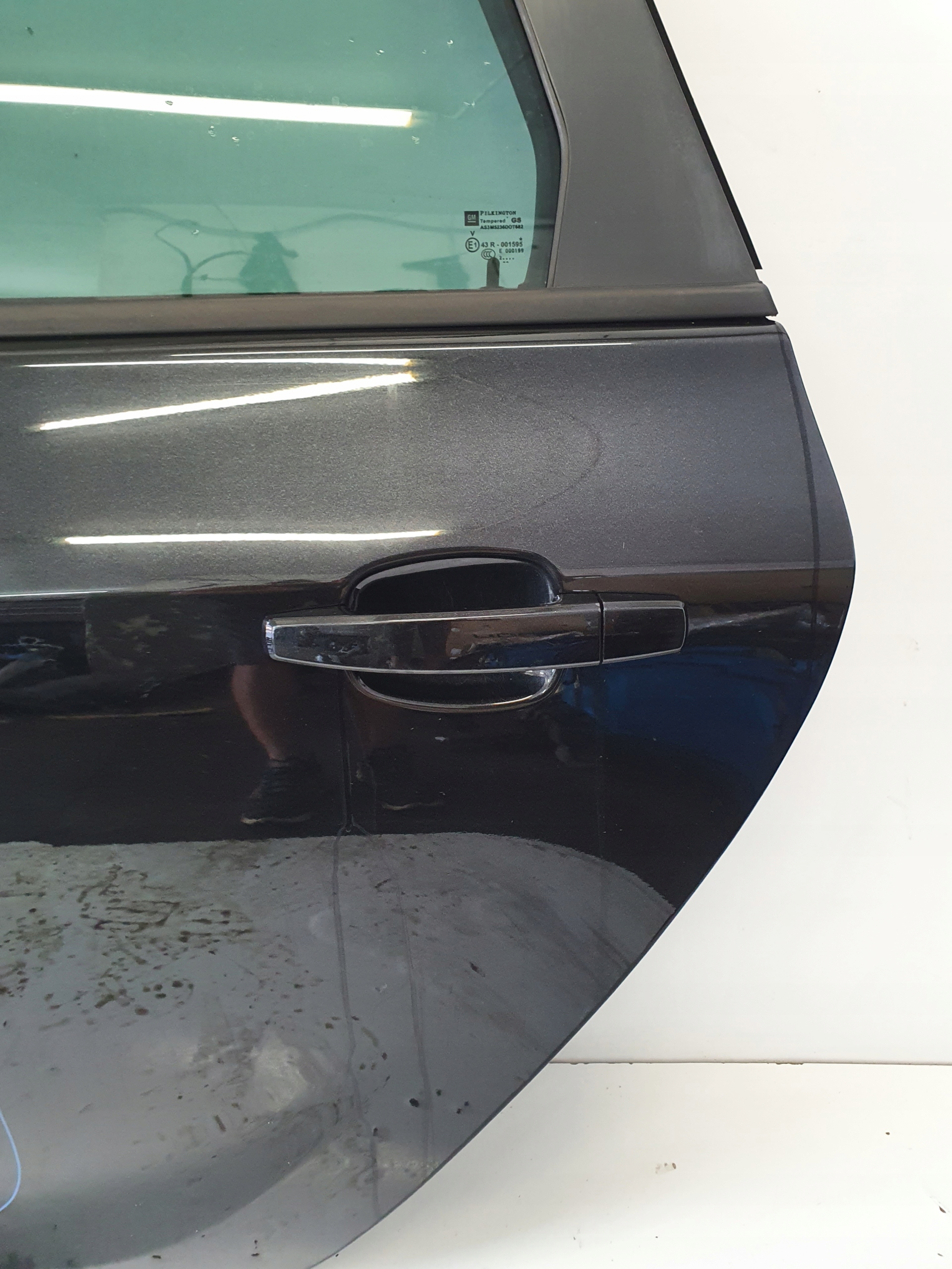 OPEL ASTRA J HB door left rear part left rear. Z22C