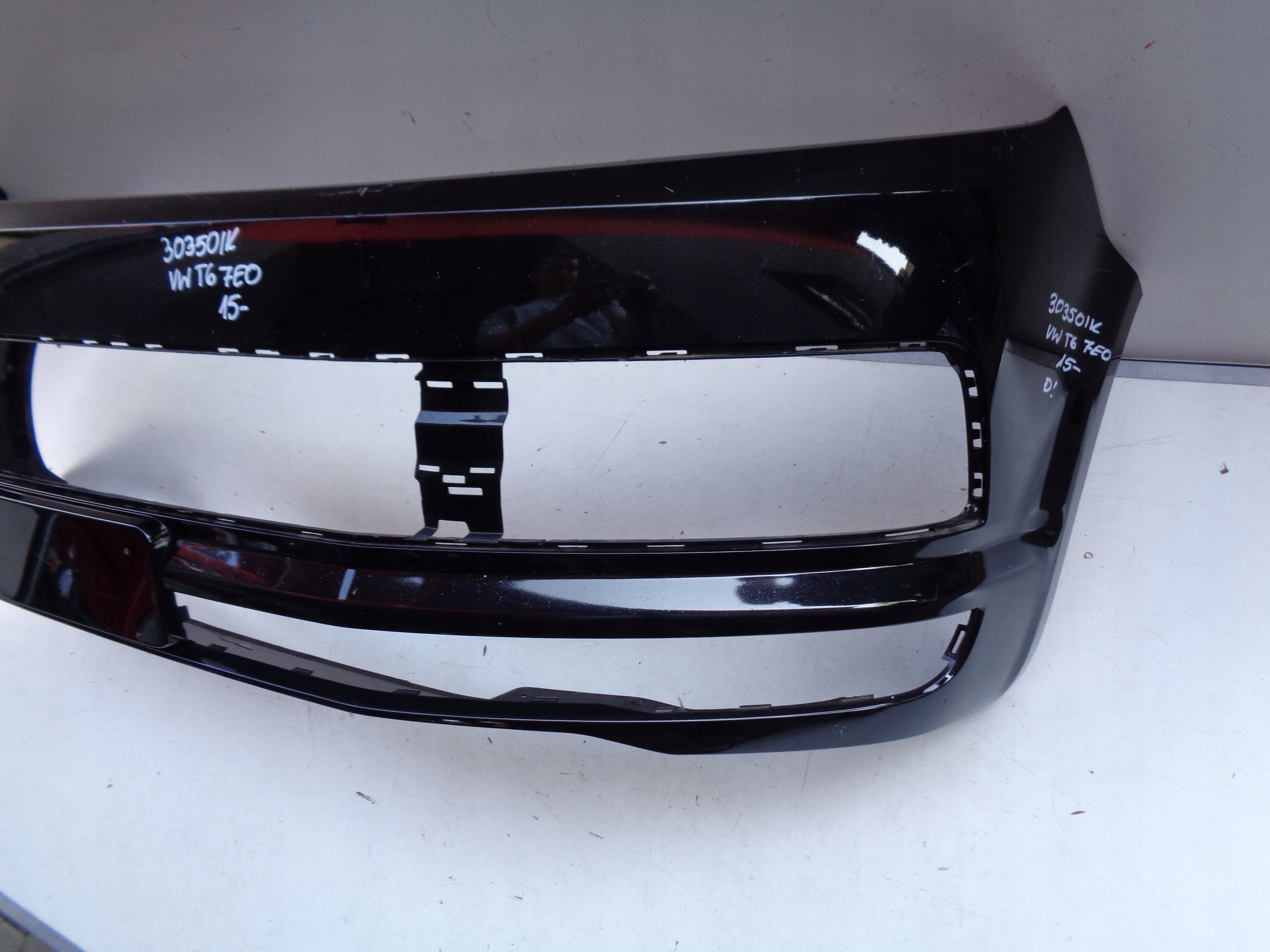 Frontstoßstange VW T6 MULTIVAN 7E 7E0 15- NR 30350