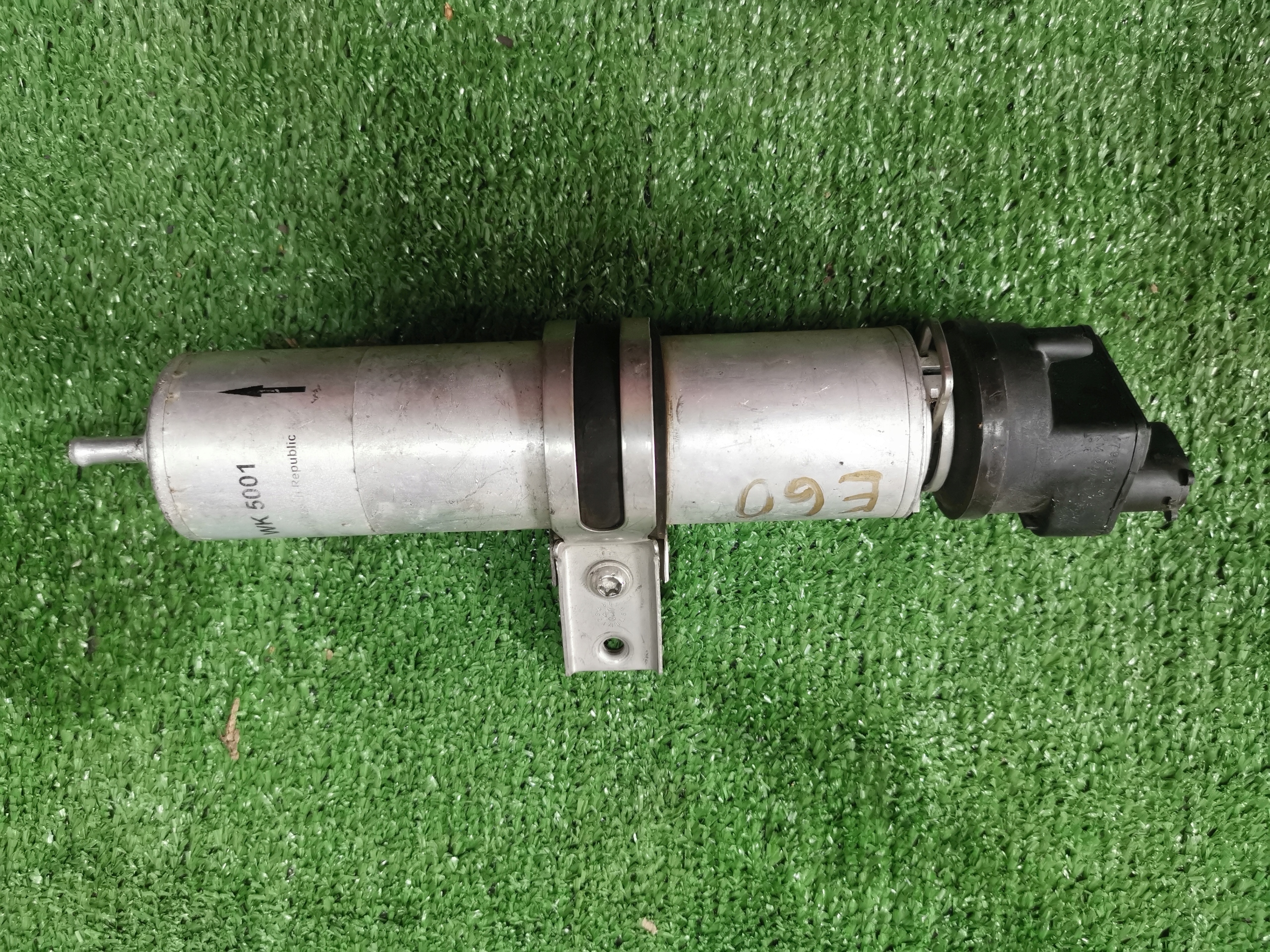 PODGRZEWACZ PALIWA BMW E60 535d 7799968