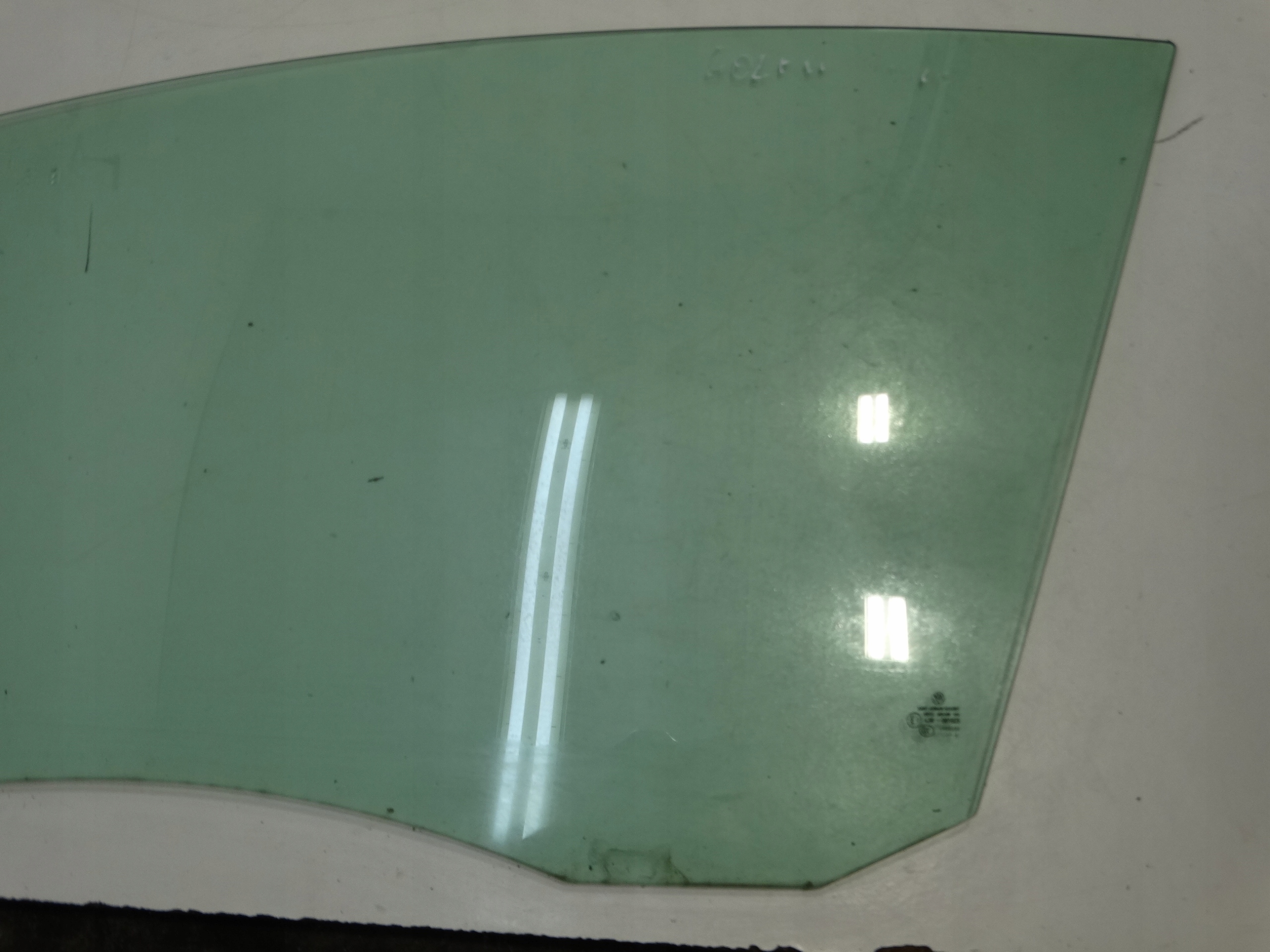 window door left front VOLKSWAGEN GOLF VI plus 2010R. 43R-001025