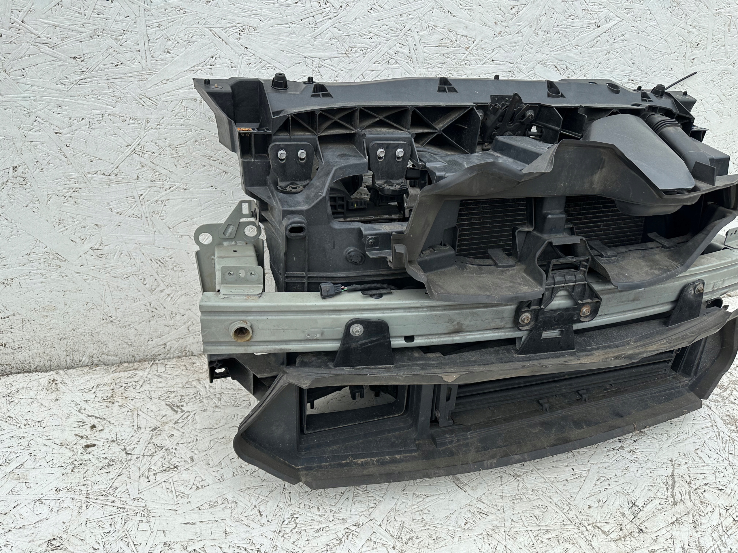 SCENIC IV PAS PRZEDNI 1,6 dci CHŁODNICE Producent części Renault OE