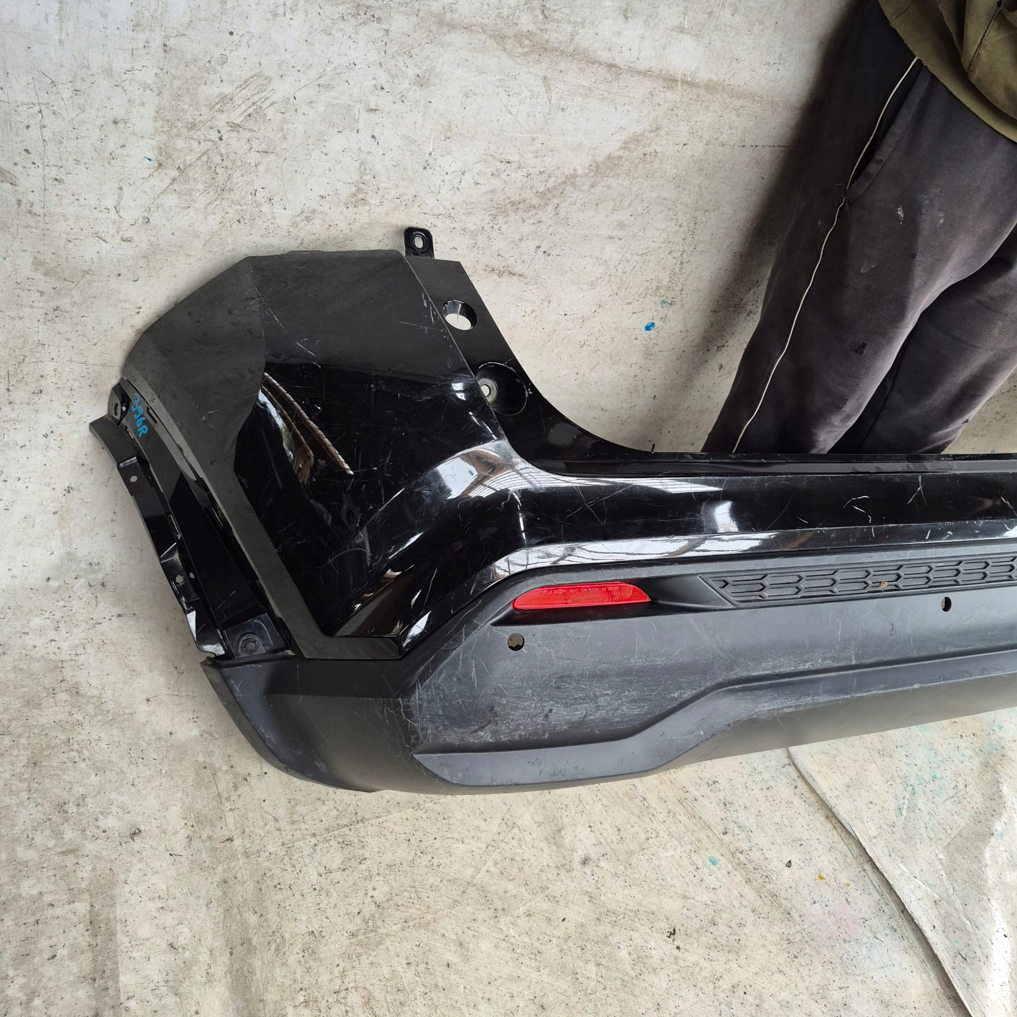 NISSAN JUKE II 2 19-> bumper rear part rear PDC