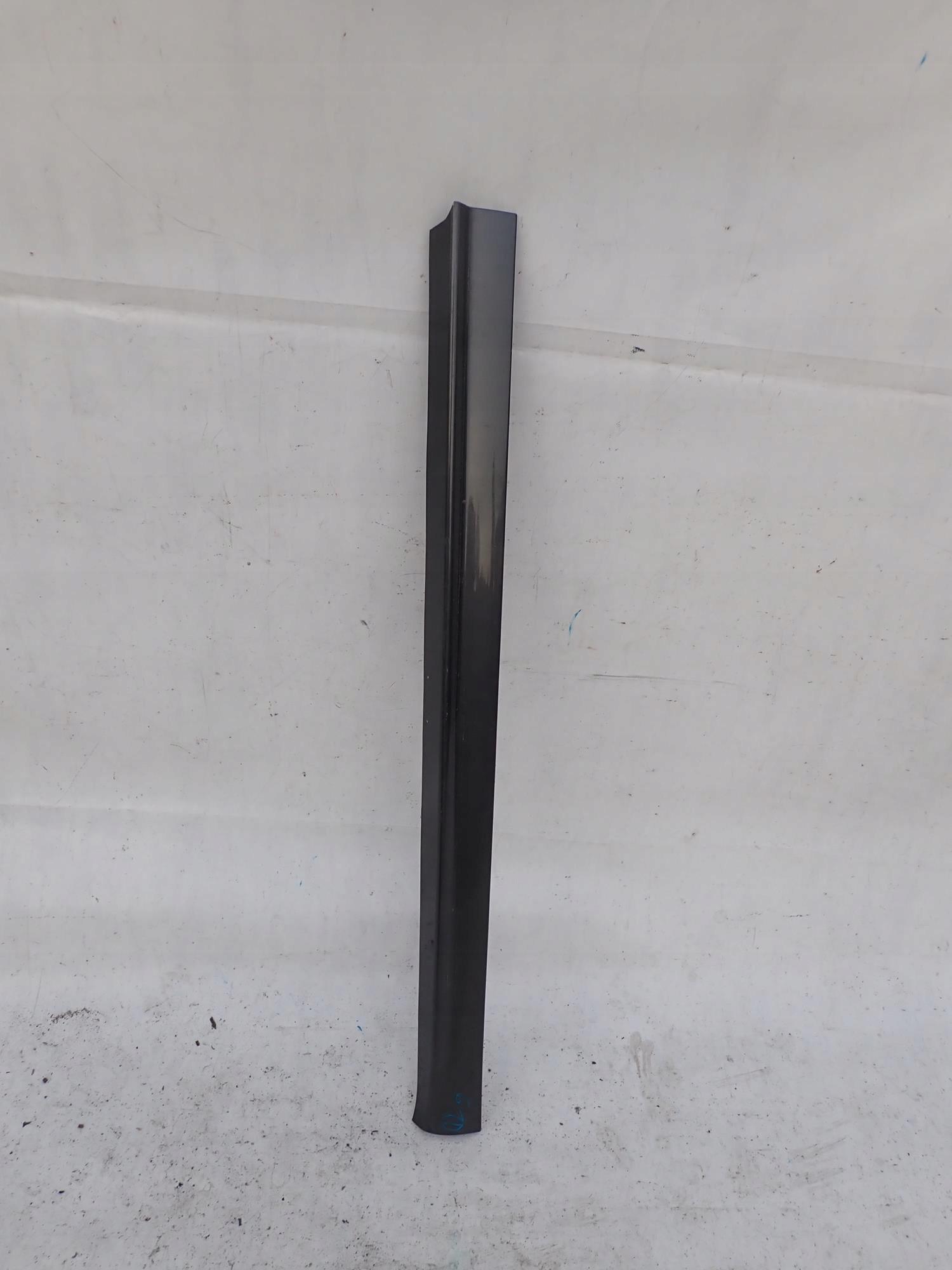 VW SHARAN II 2 10-22 cap moulding door right front